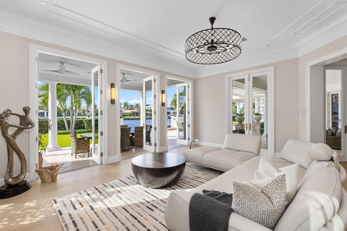 2989 Spanish River Road