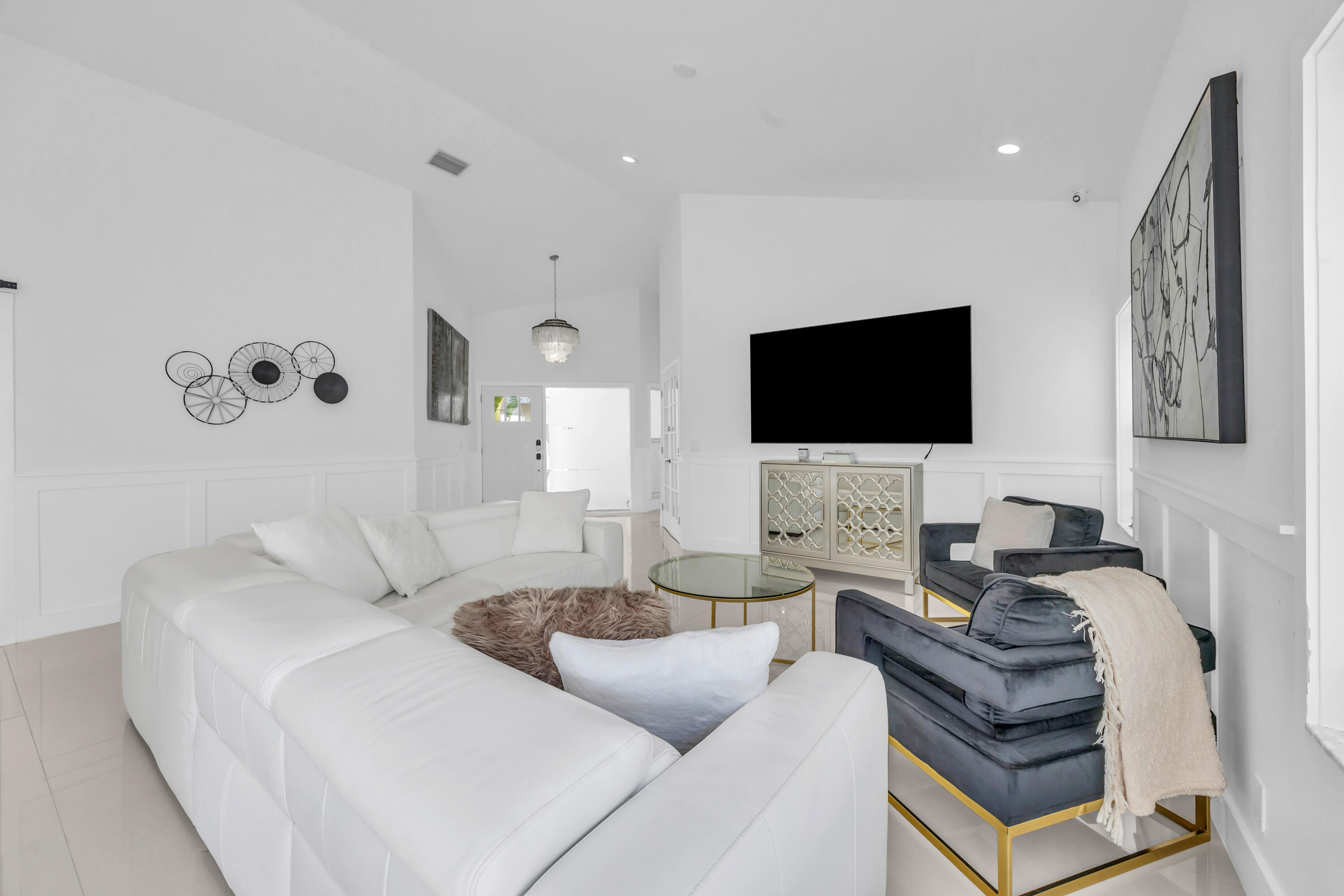 39 Dorchester Circle