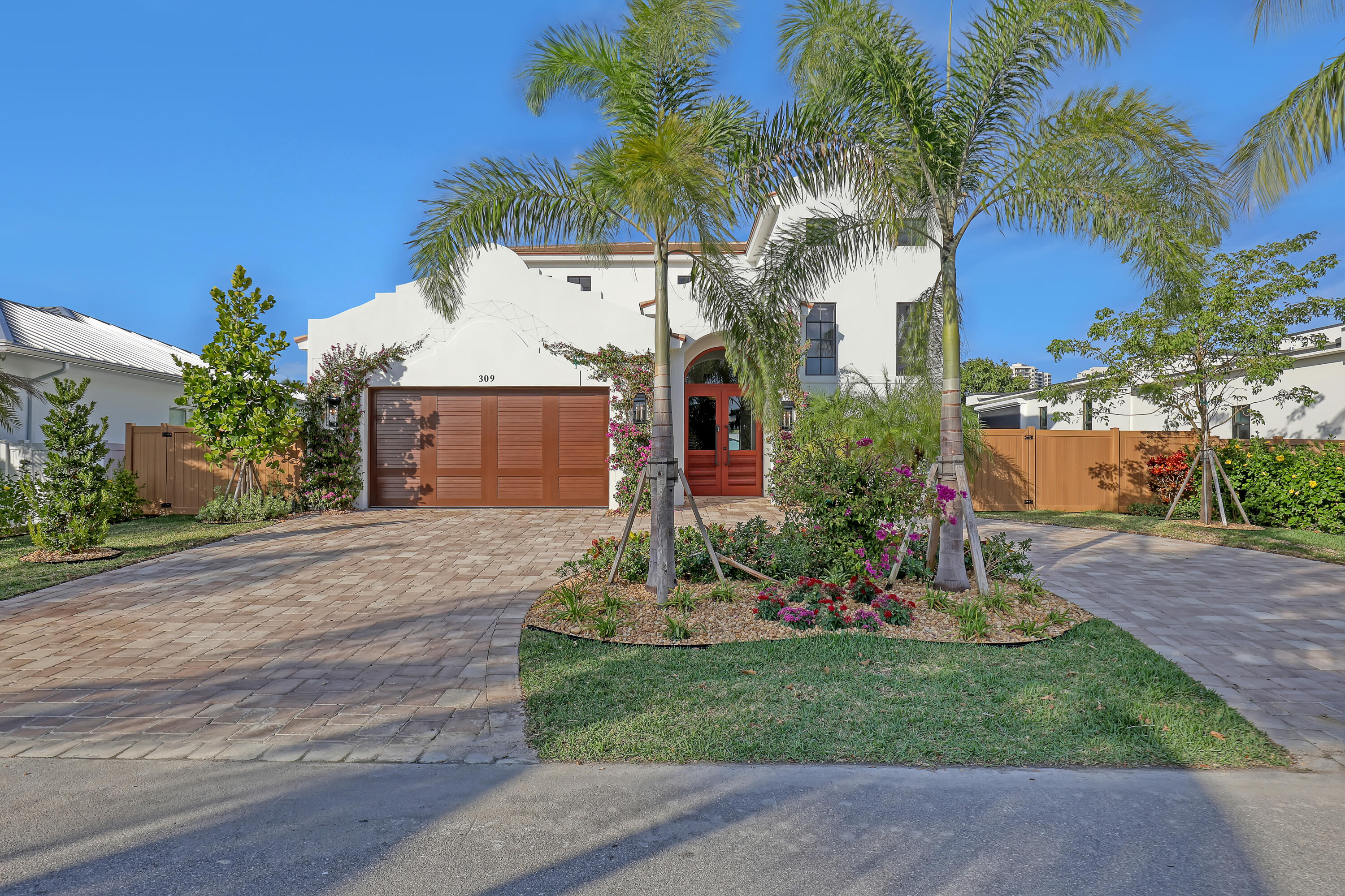 309 Cascade Lane