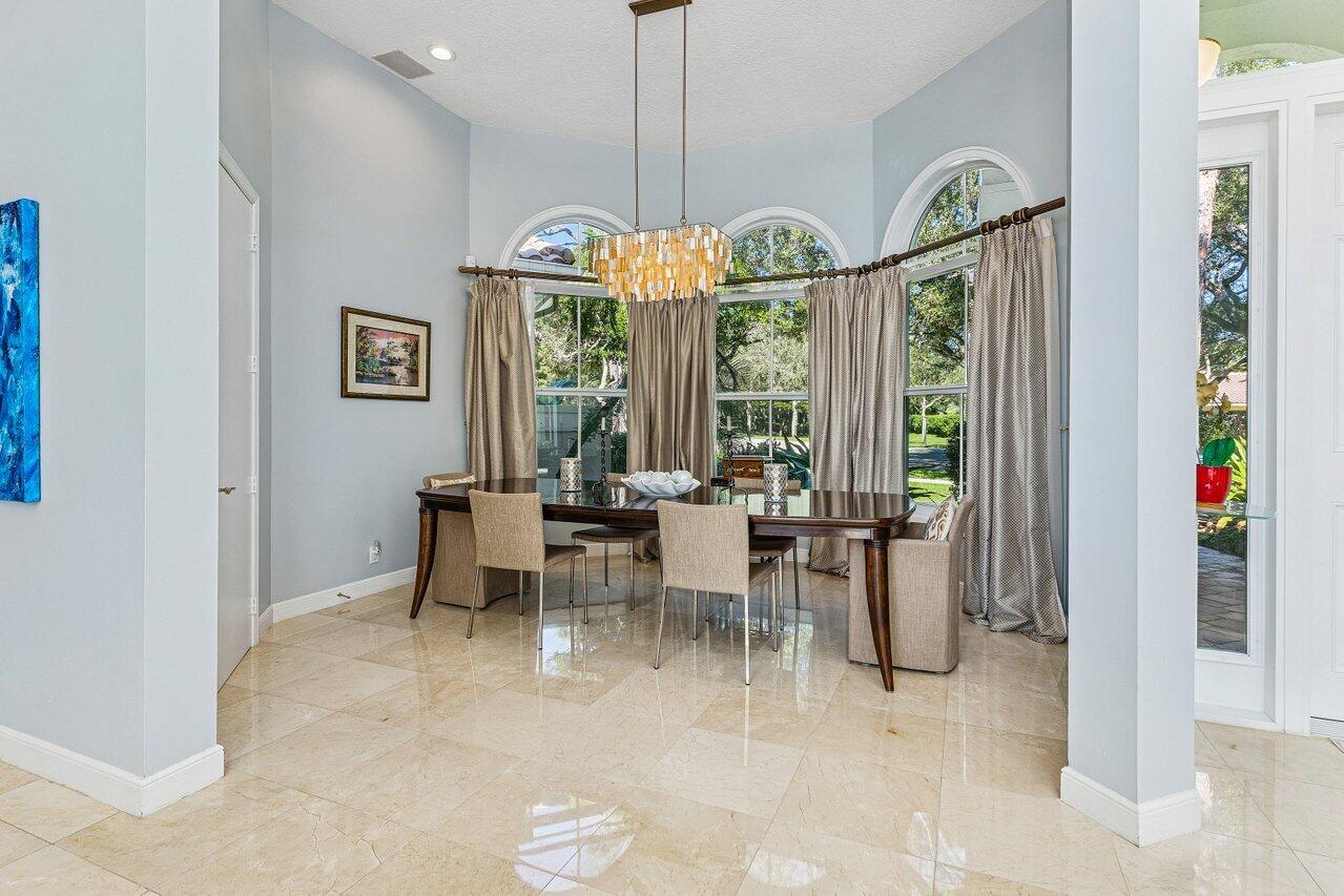 2450 NW 41st Street