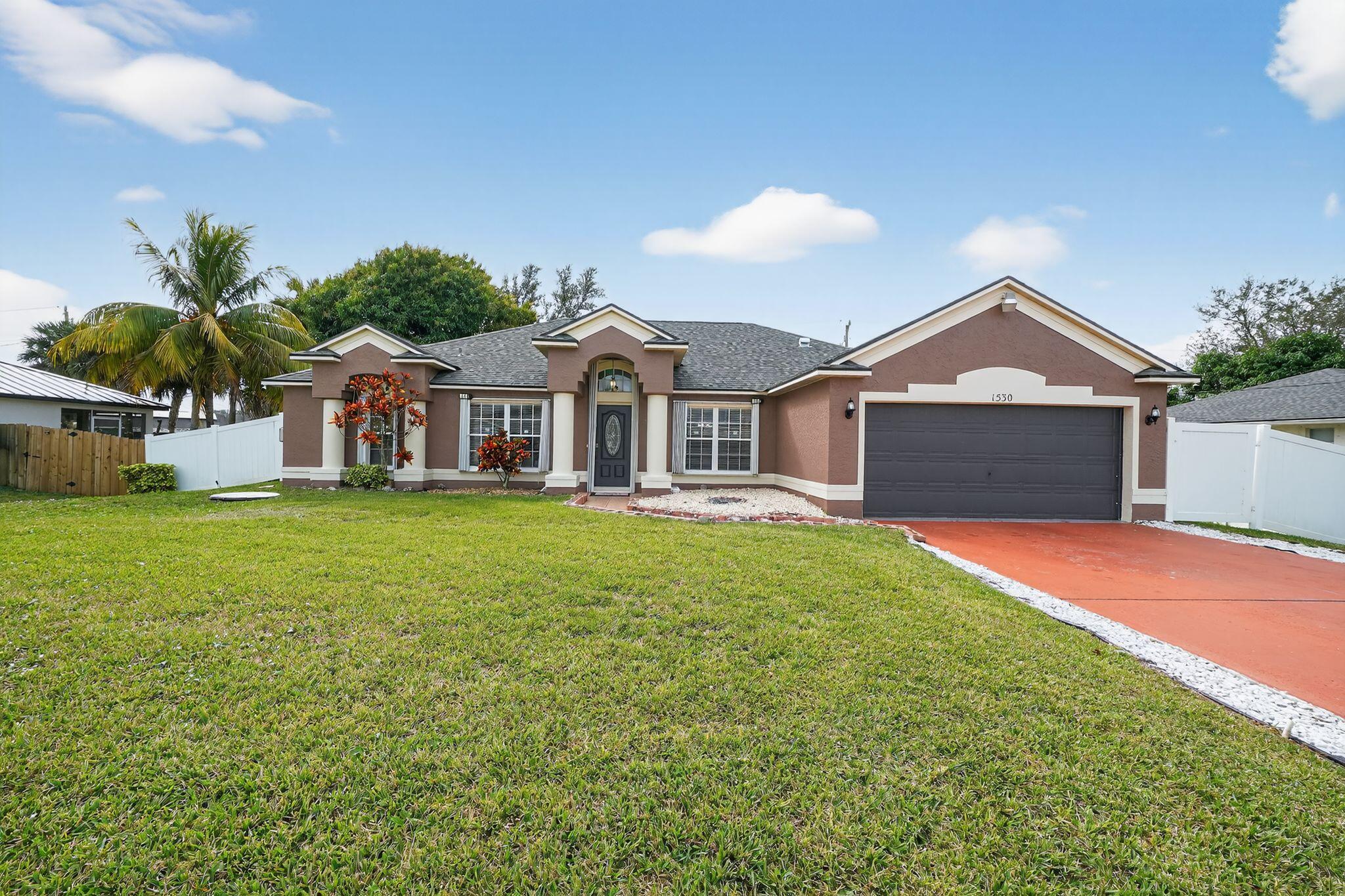 1530 SW Escobar Lane
