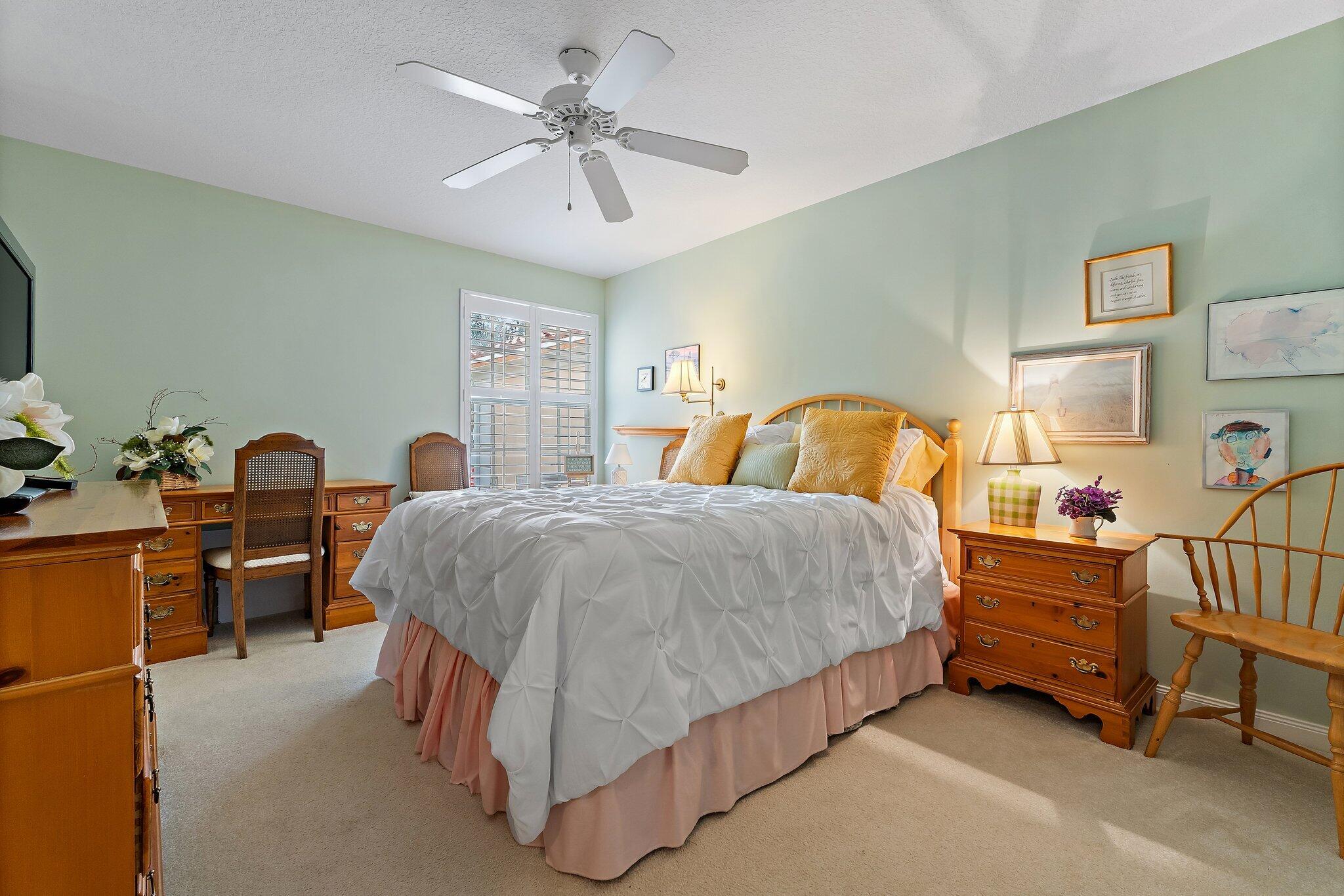 9054 SE Hawks Nest Court