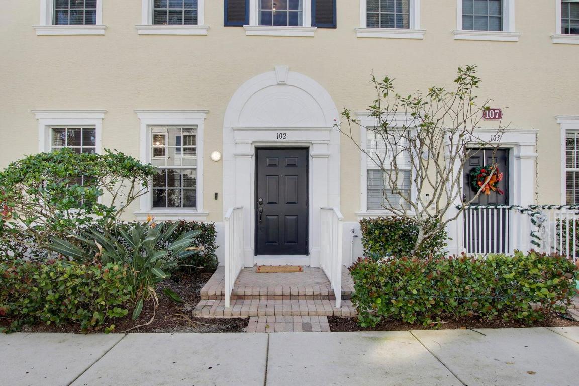 107 Pond Apple Lane 102