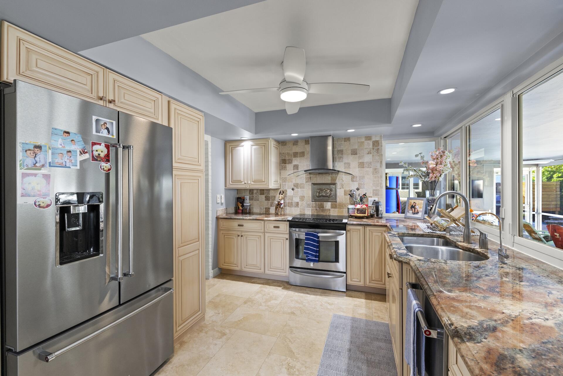 6251 NE 19th Terrace