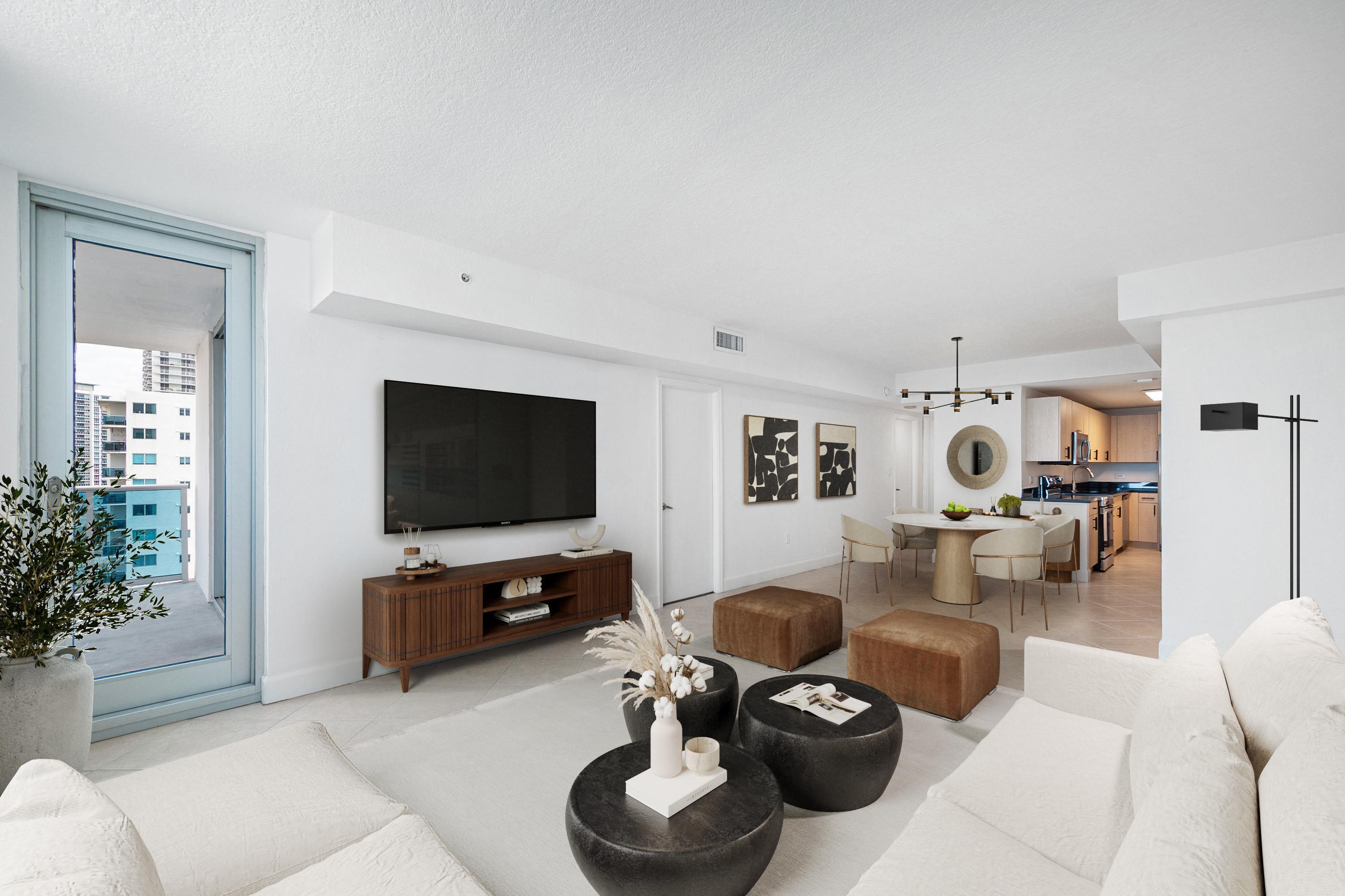 7501 E Treasure Drive 8n