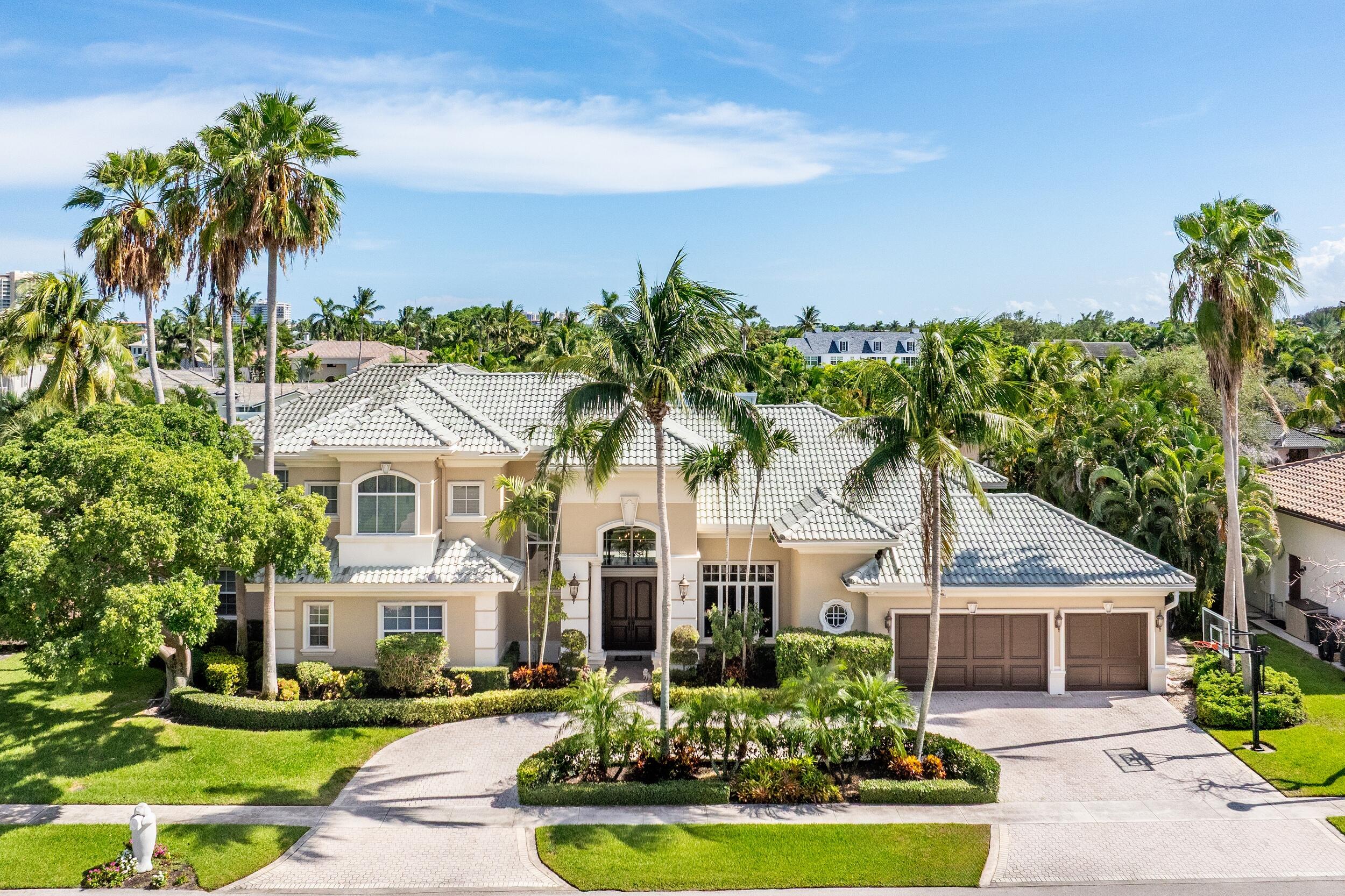 780 NE Orchid Bay Drive