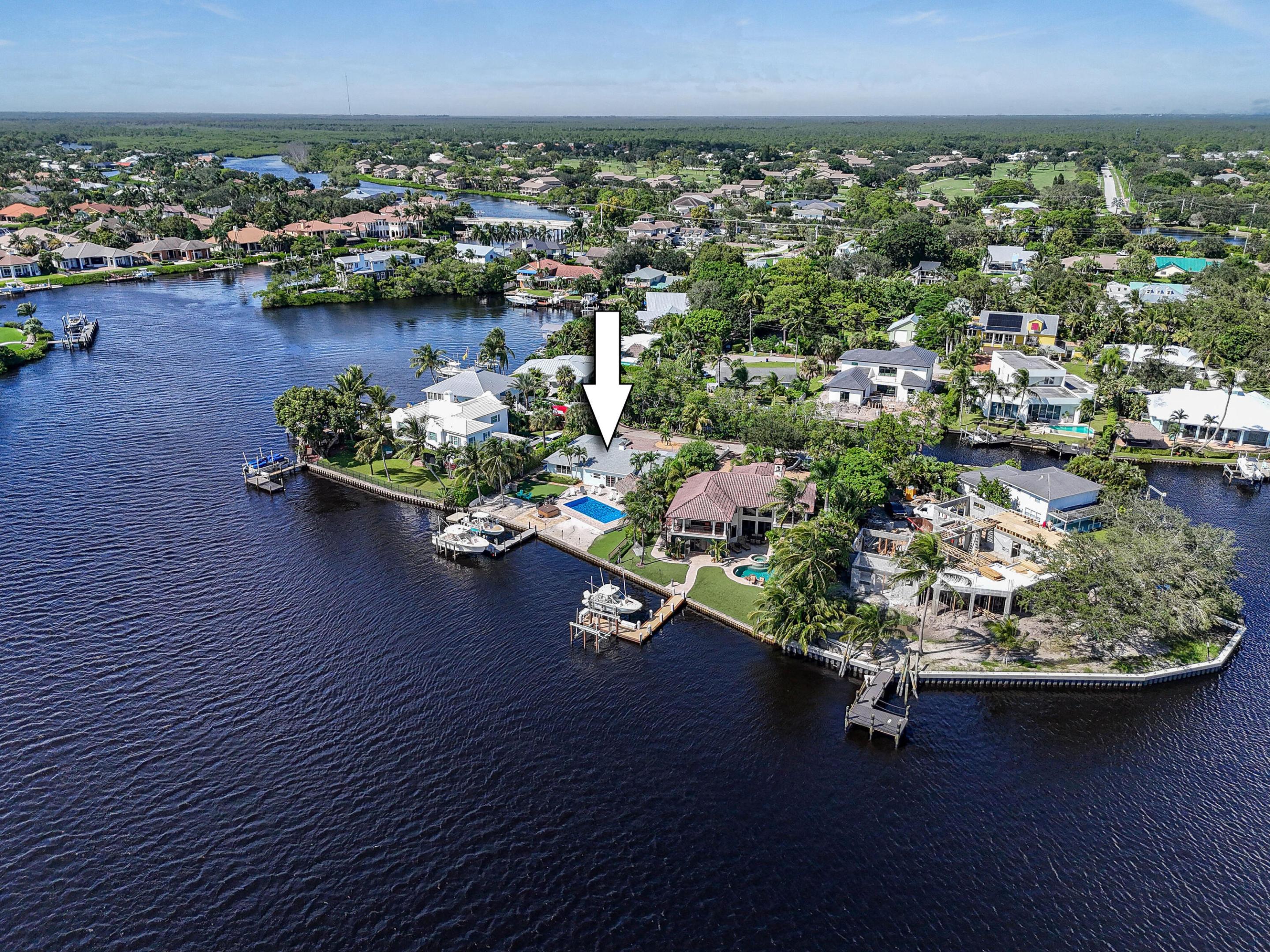 9195 SE Cove Point Street, Jupiter
