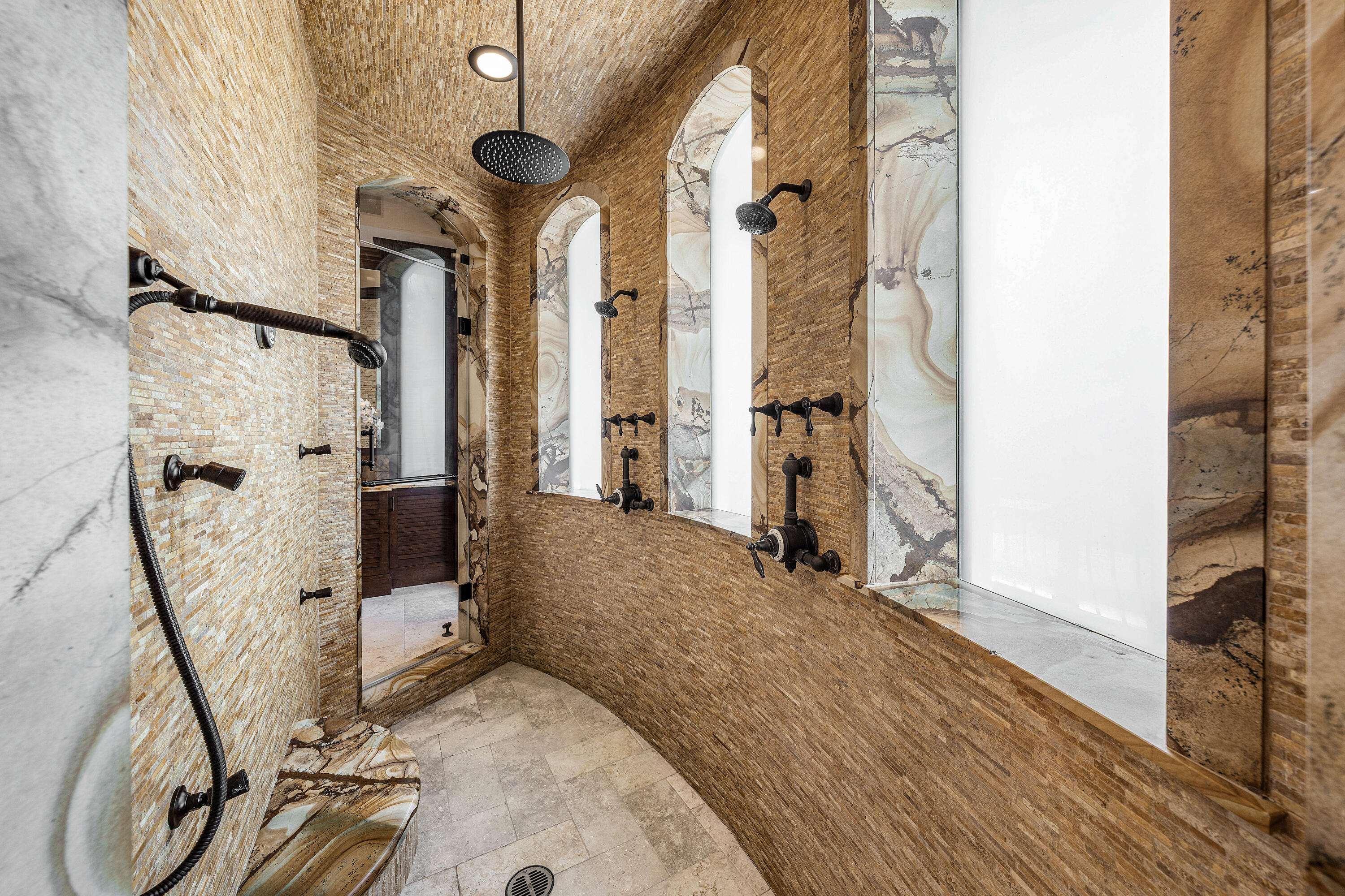 2325 NE 27th Street, Lighthouse Point