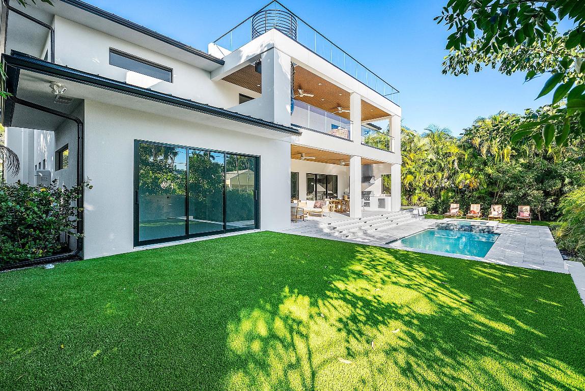 258 33rd Court, West Palm Beach