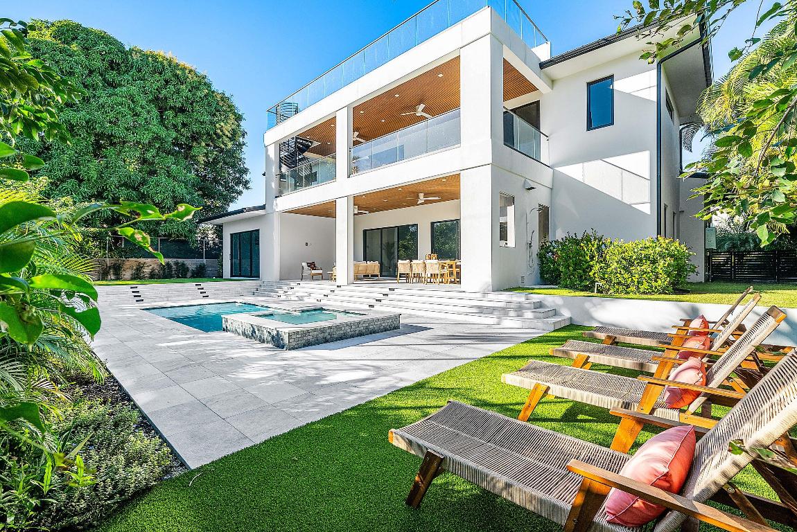 258 33rd Court, West Palm Beach