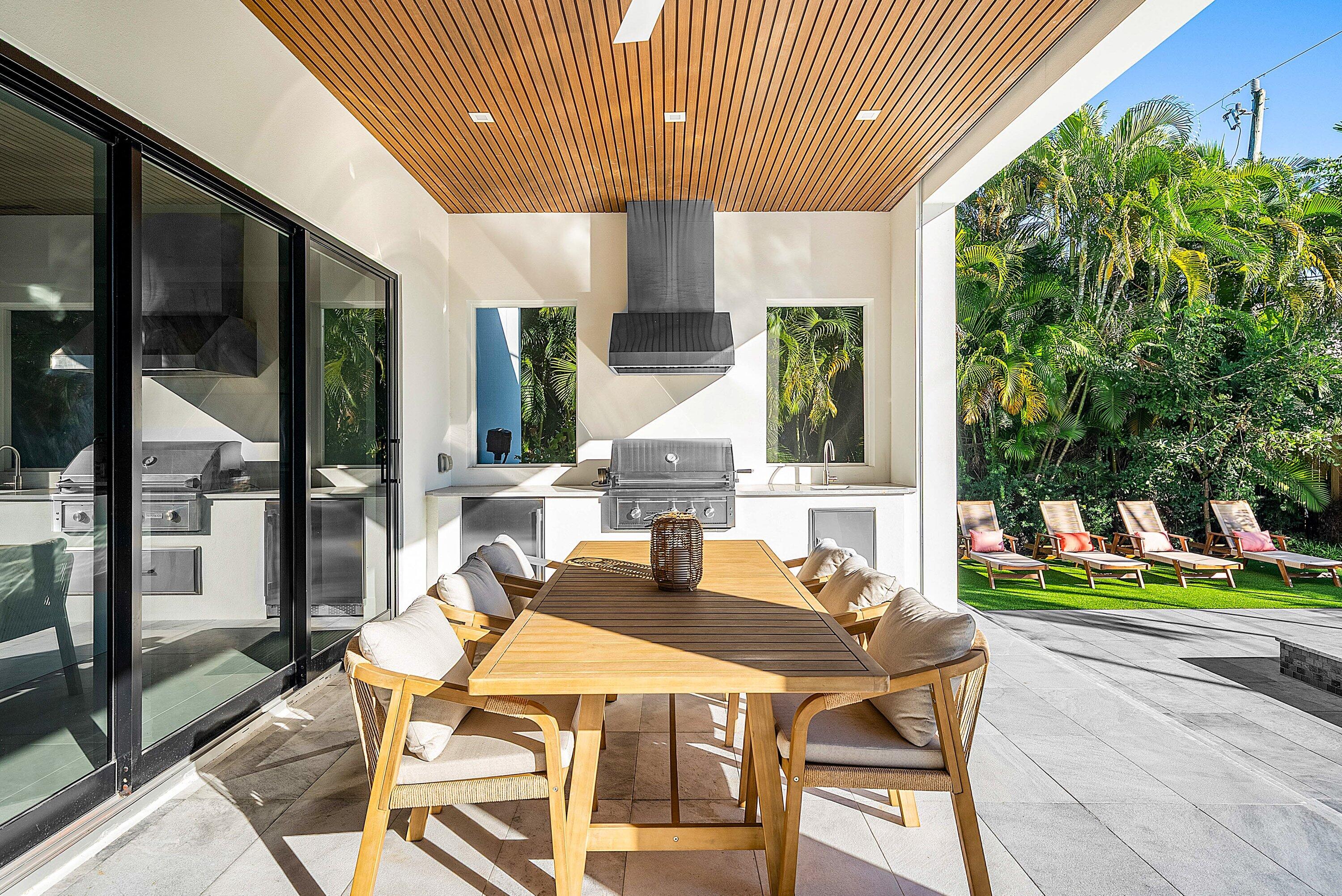 258 33rd Court, West Palm Beach