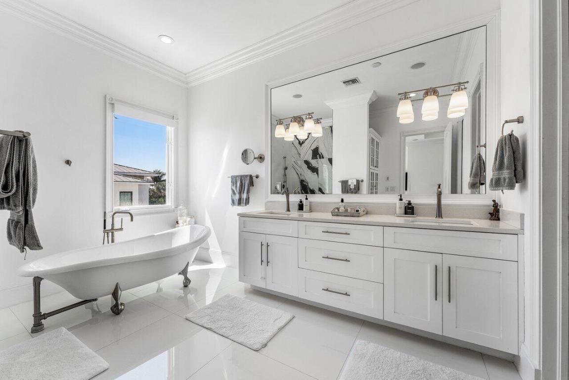 6080 Old Ocean Boulevard, Ocean Ridge