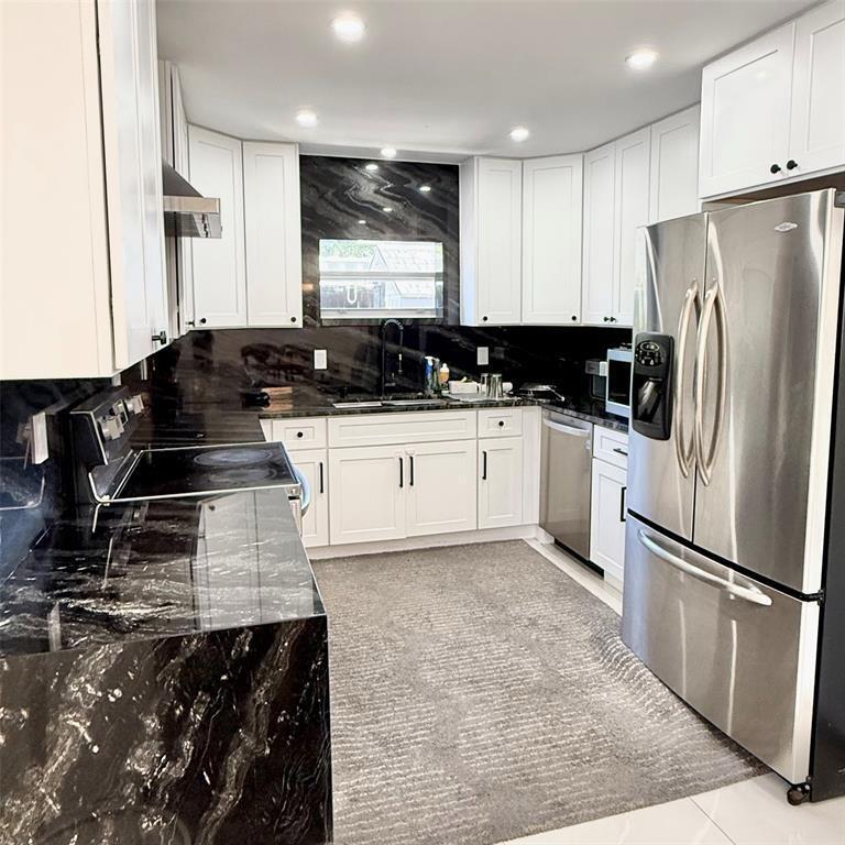 1030 SW 8 Avenue, Deerfield Beach