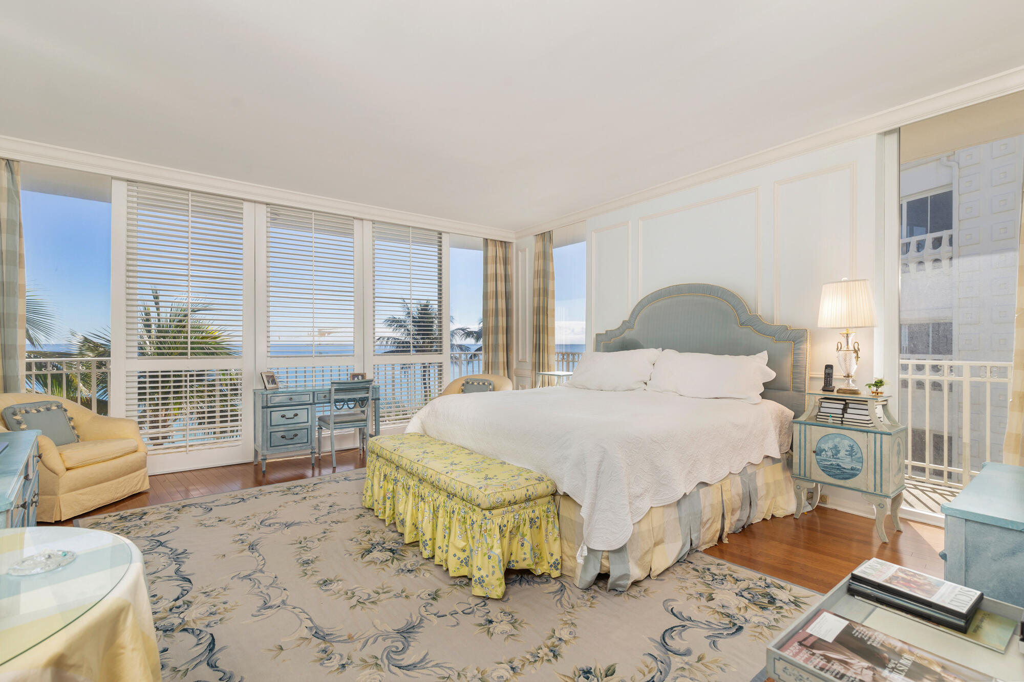 100 Royal Palm Way 4-A, Palm Beach Unit: 4-A