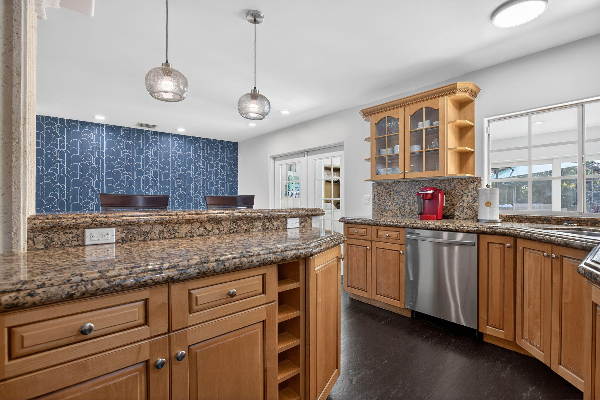 736 NE 34th Court, Oakland Park