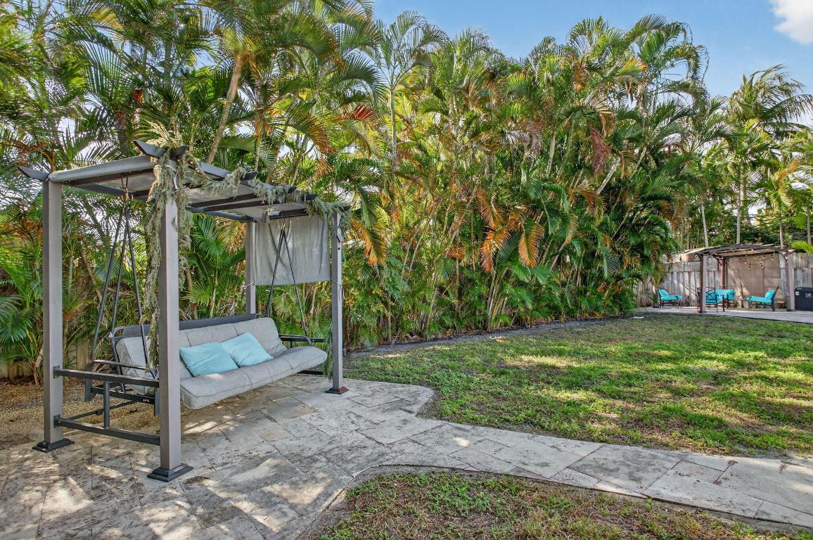 736 NE 34th Court, Oakland Park