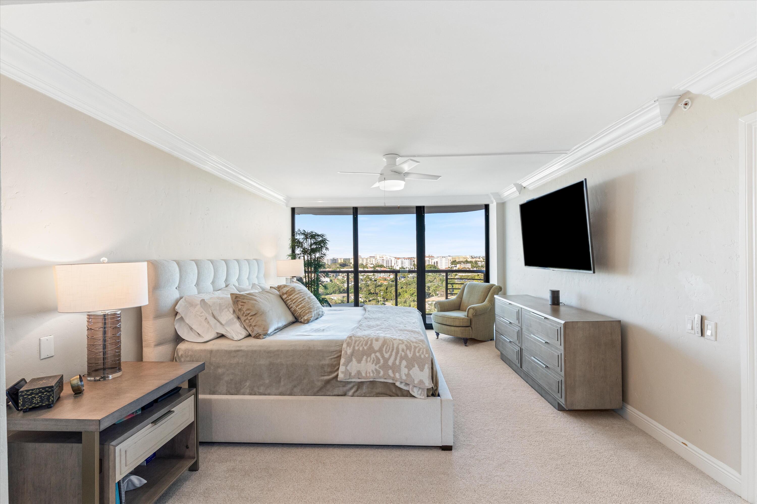 250 S Ocean Blvd 14e