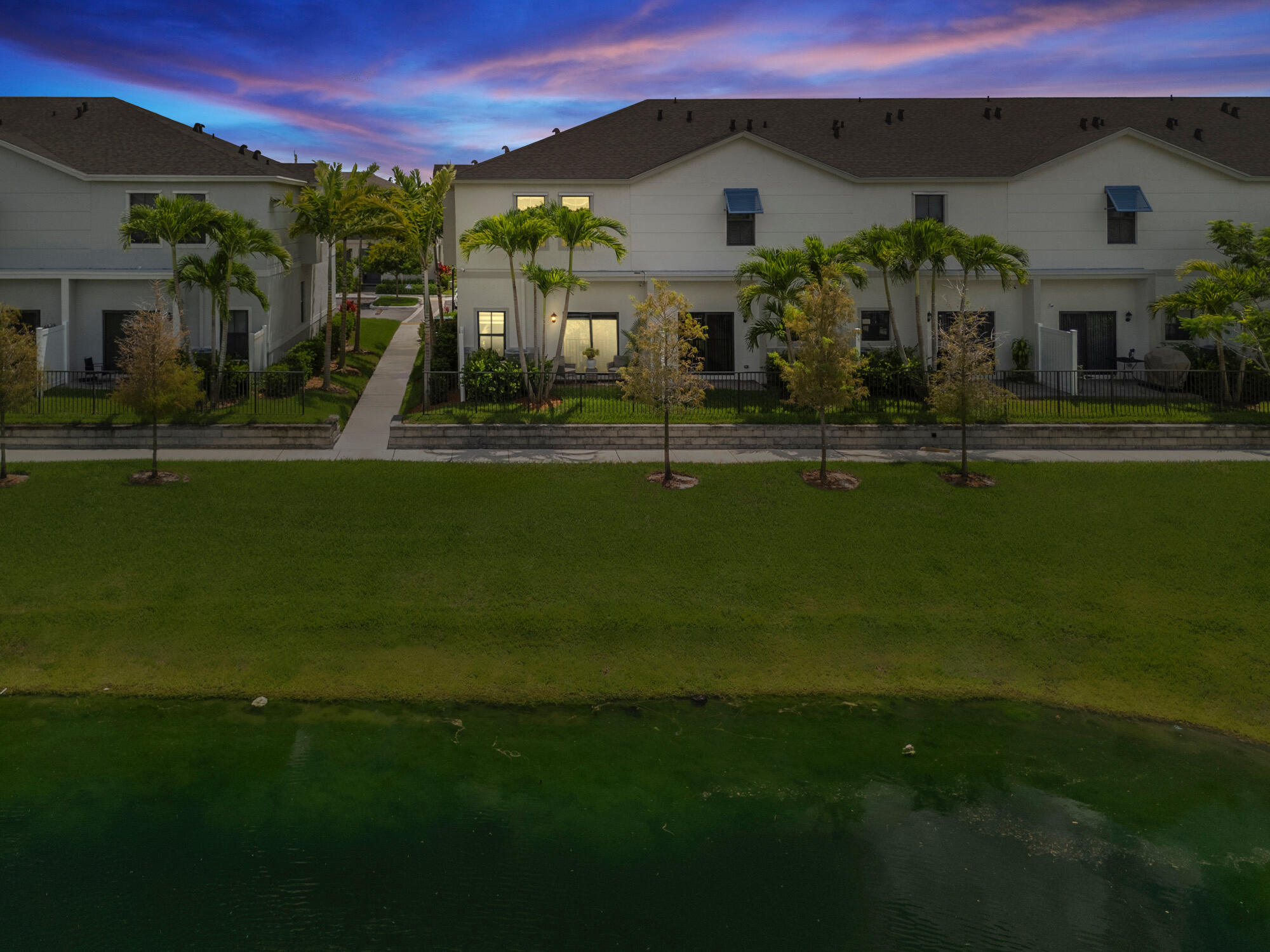 353 NW 8th Court
