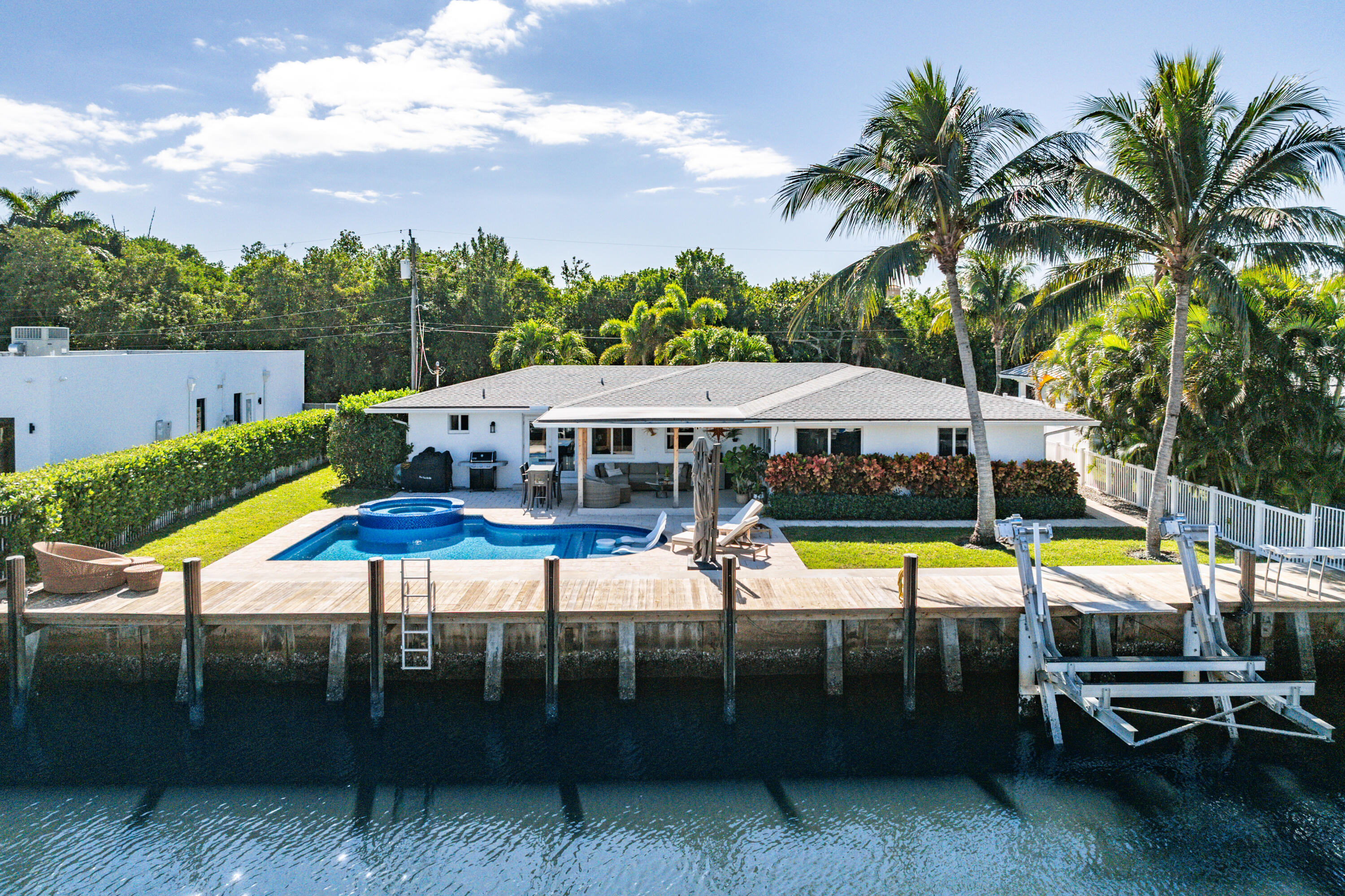 150 Periwinkle Drive