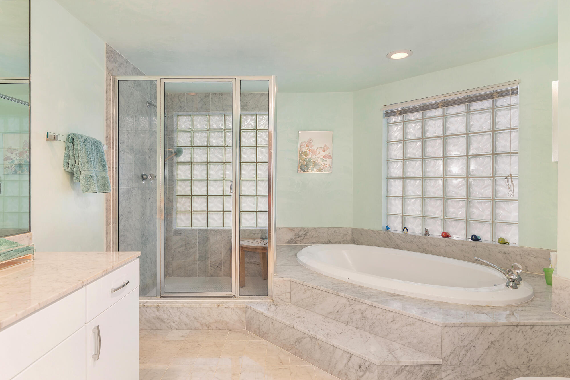 2000 S Ocean Boulevard 208-S