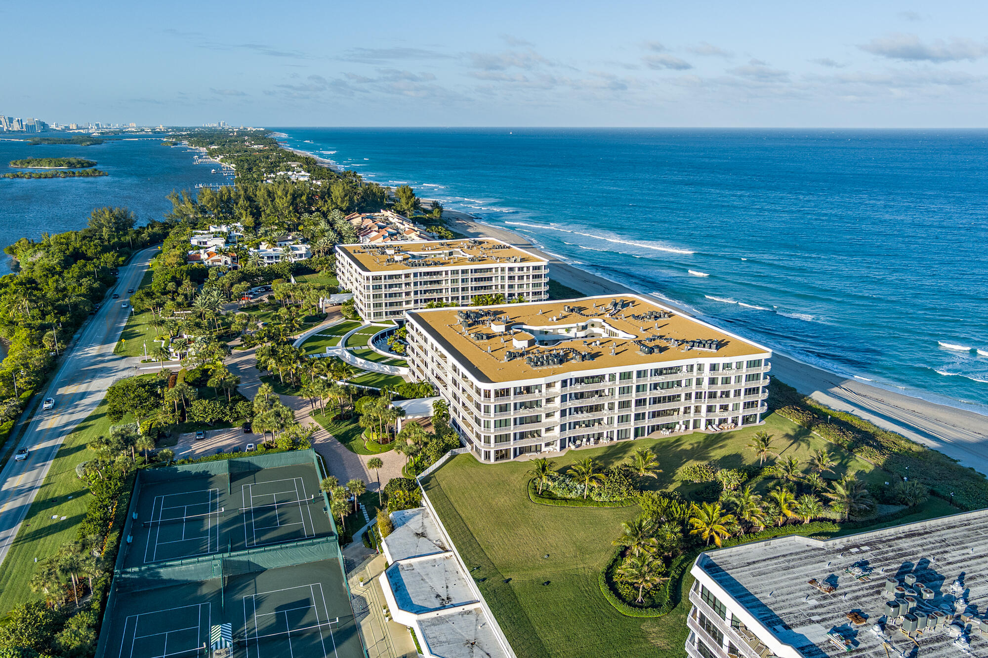 2000 S Ocean Boulevard 208-S