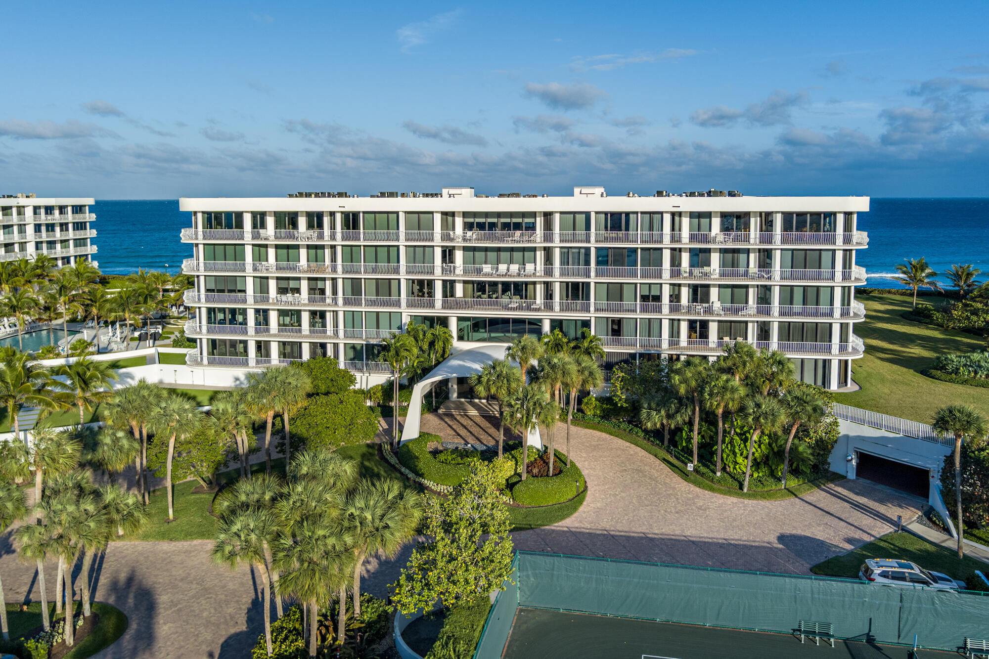 2000 S Ocean Boulevard 208-S