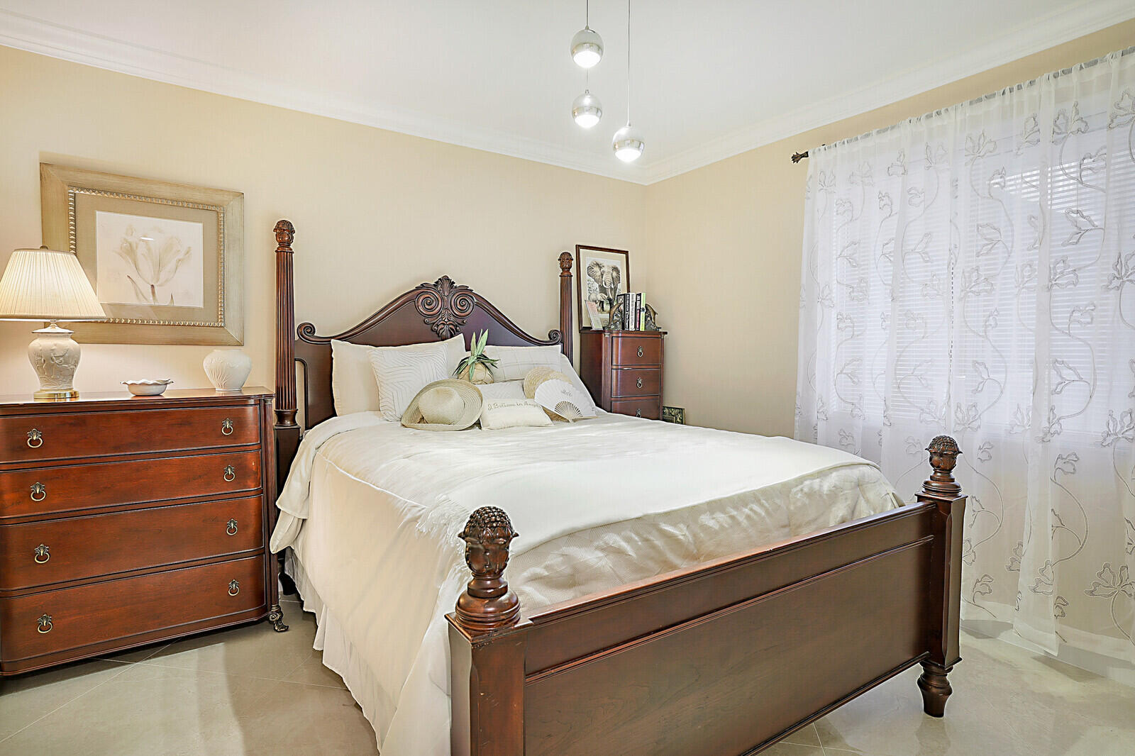 7286 Huntington Lane 204