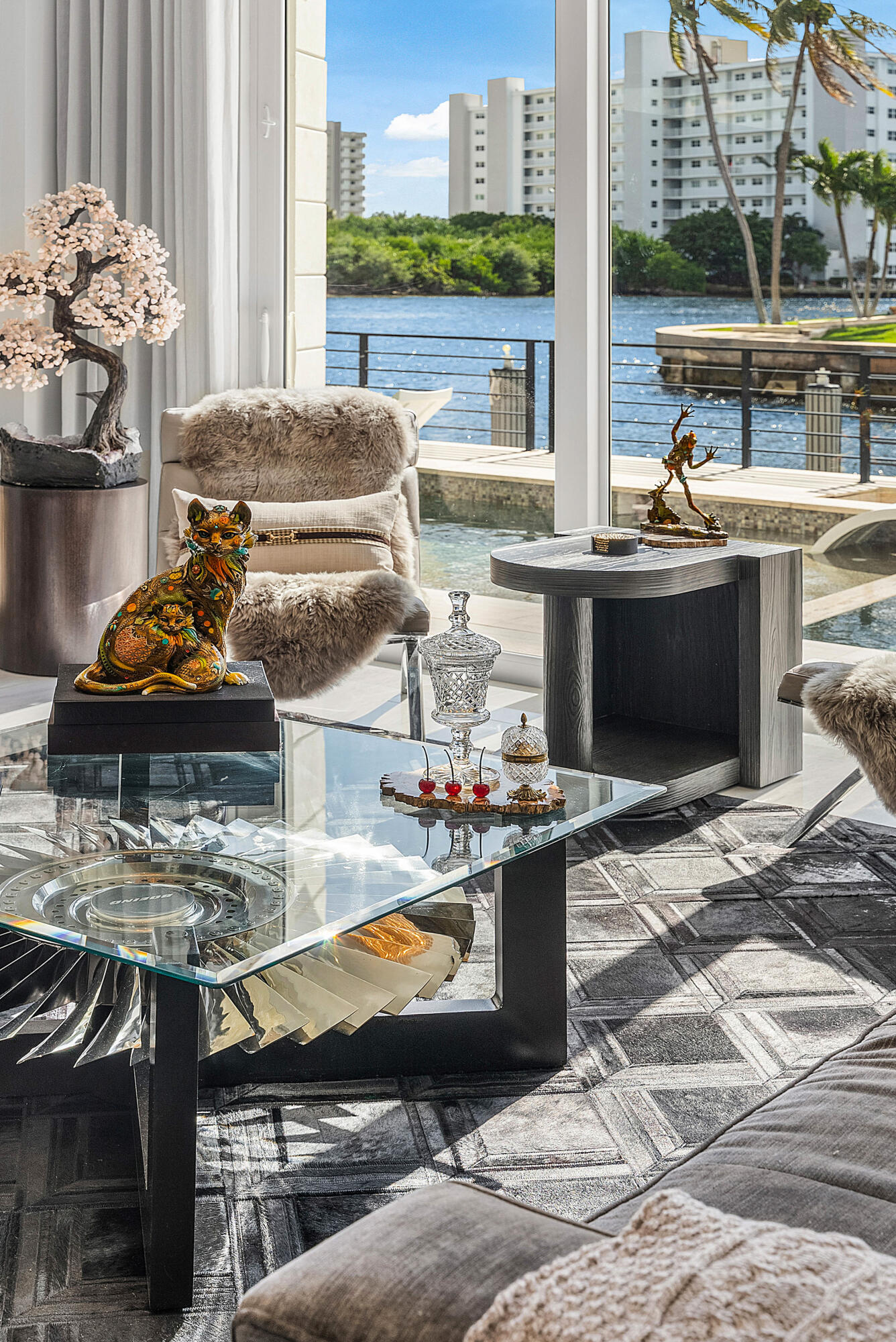 896 NE Mulberry Drive