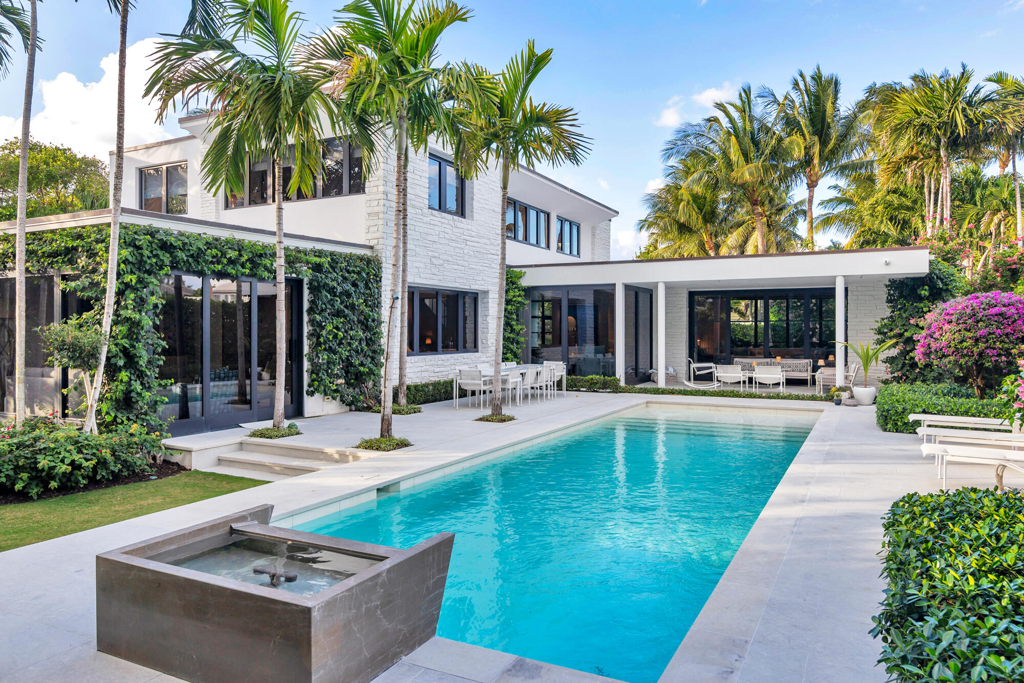 244 Nightingale Trail