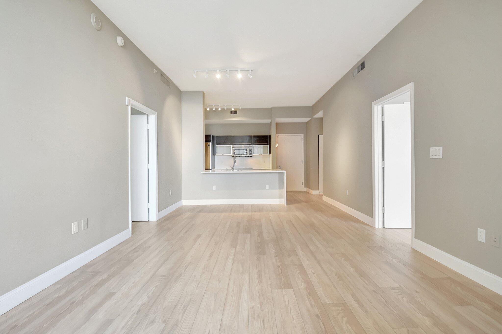 550 Okeechobee Boulevard Mph-07