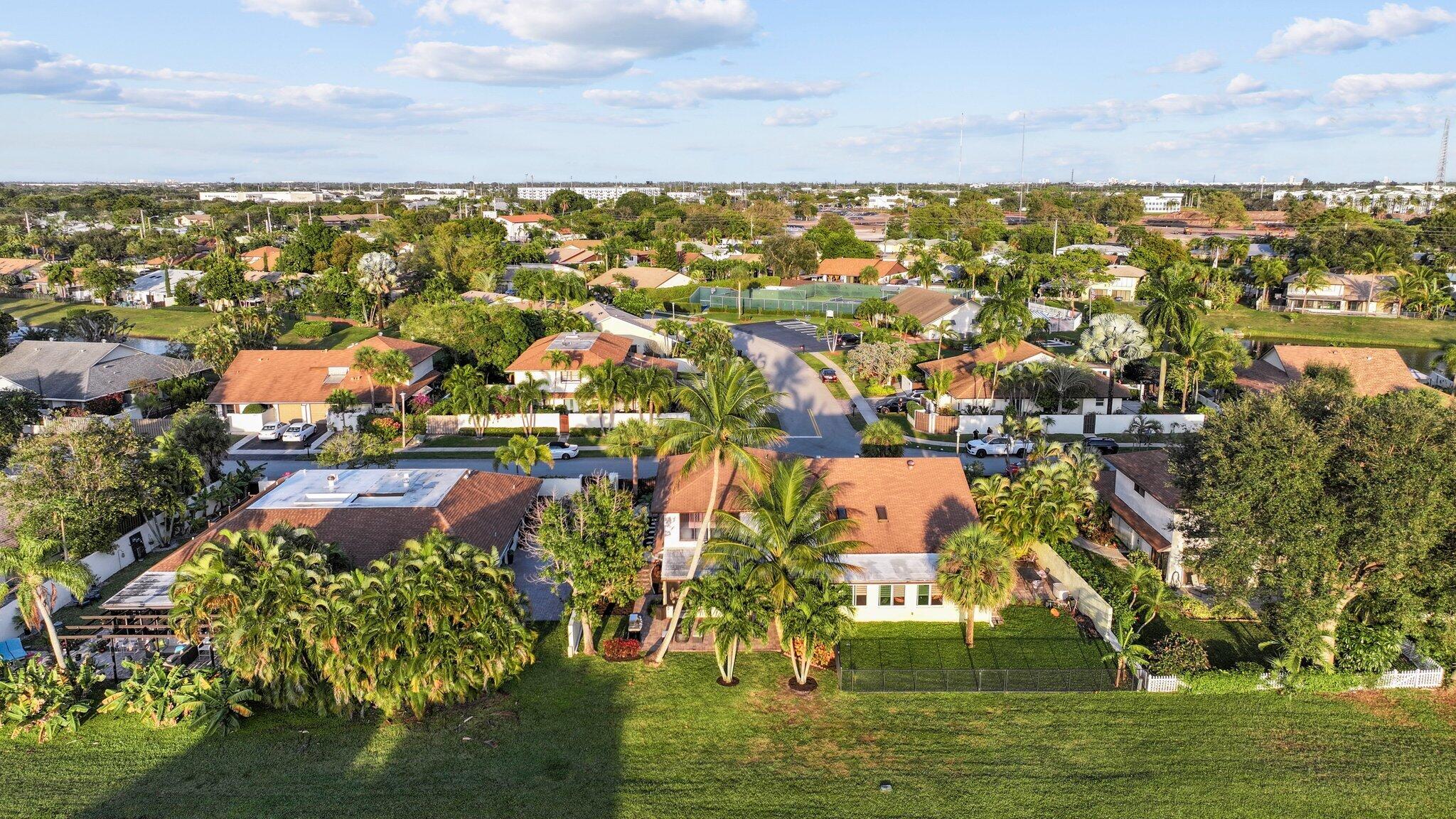 400 SW 28th Avenue