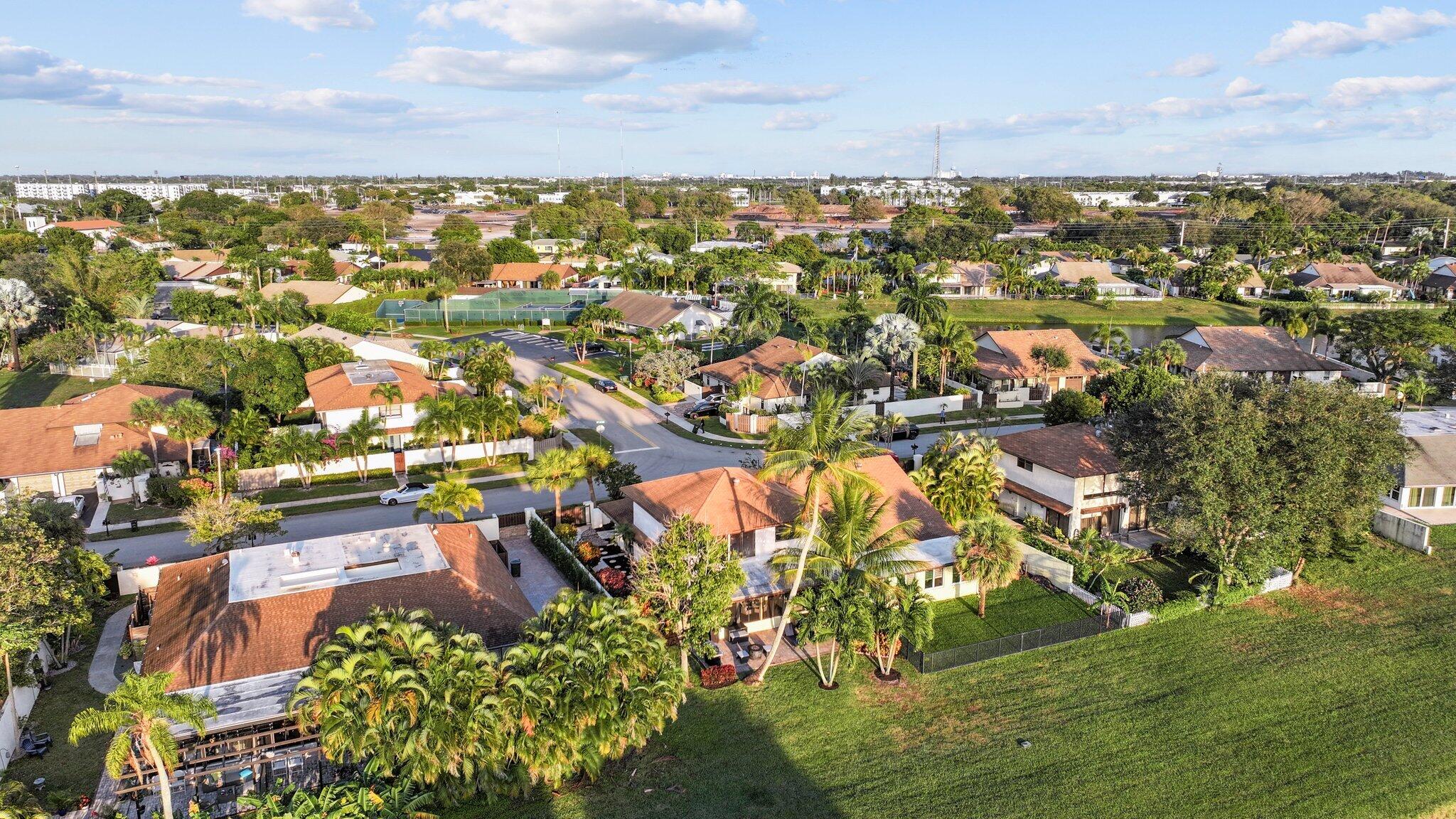 400 SW 28th Avenue