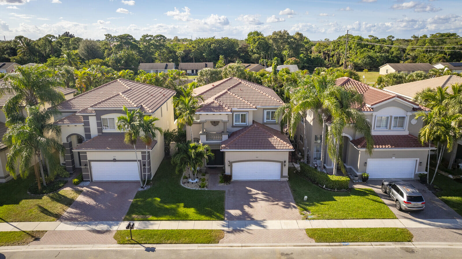 7167 Ivy Crossing Lane