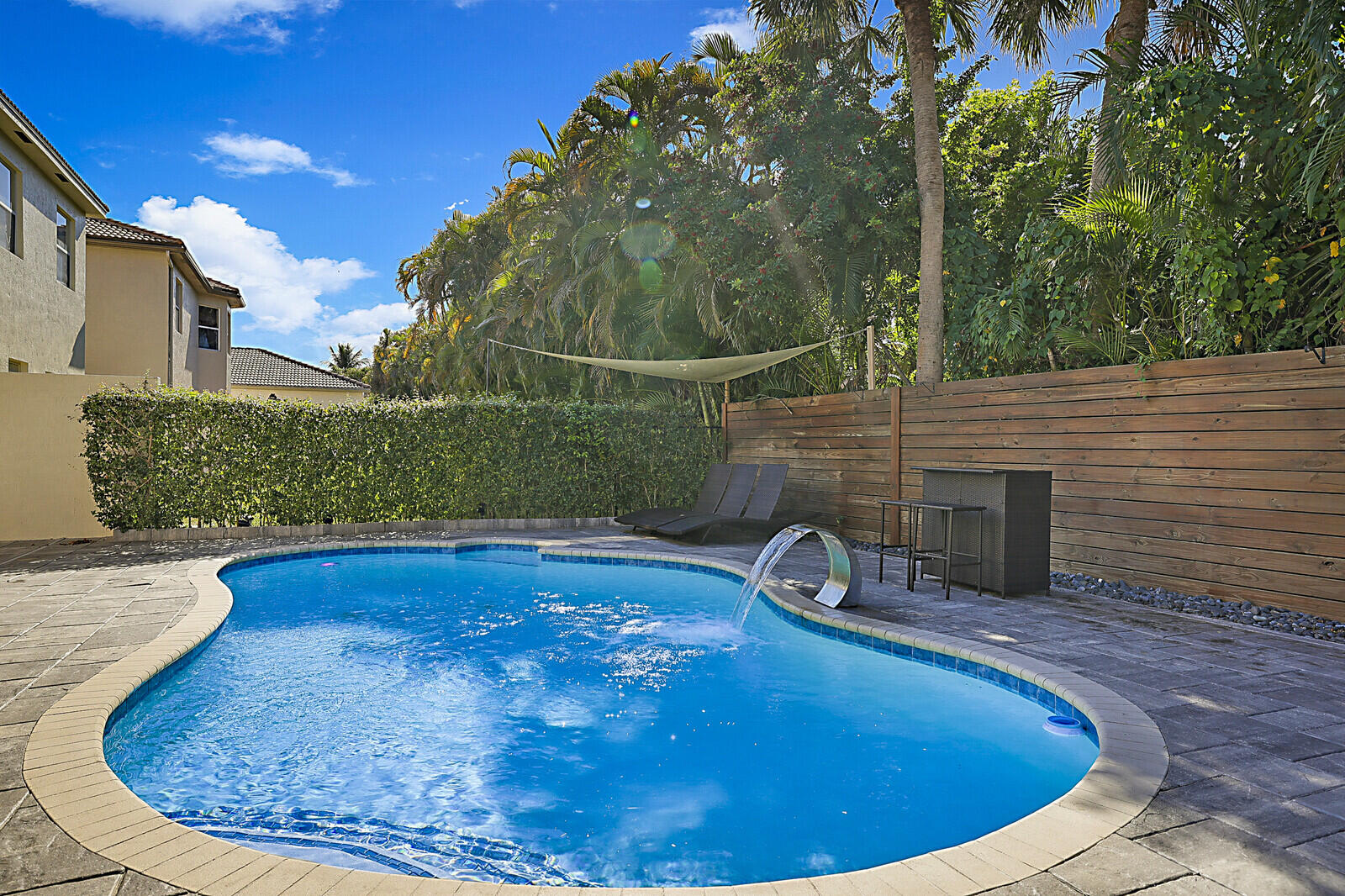 7167 Ivy Crossing Lane