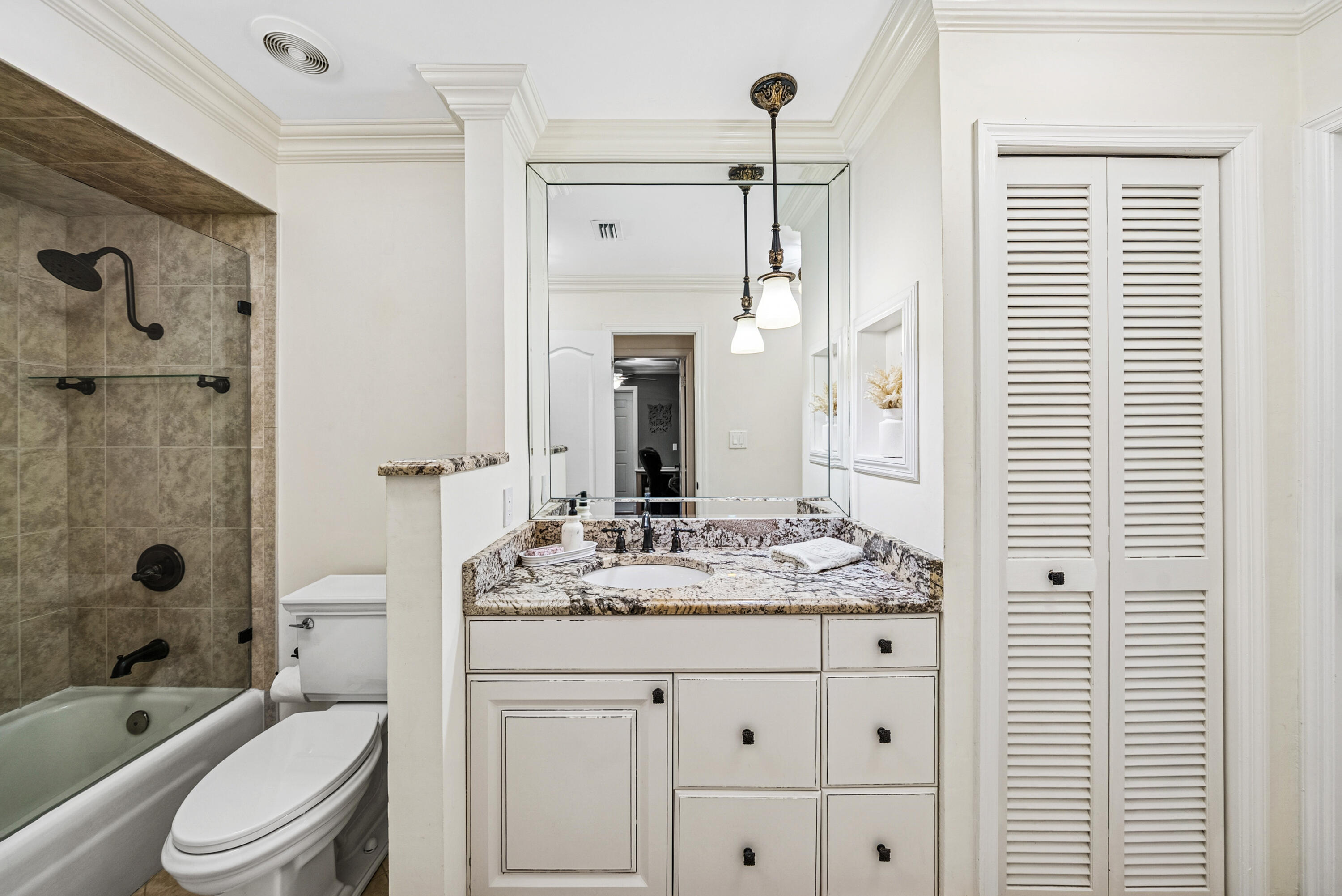 3703 Lowson Boulevard