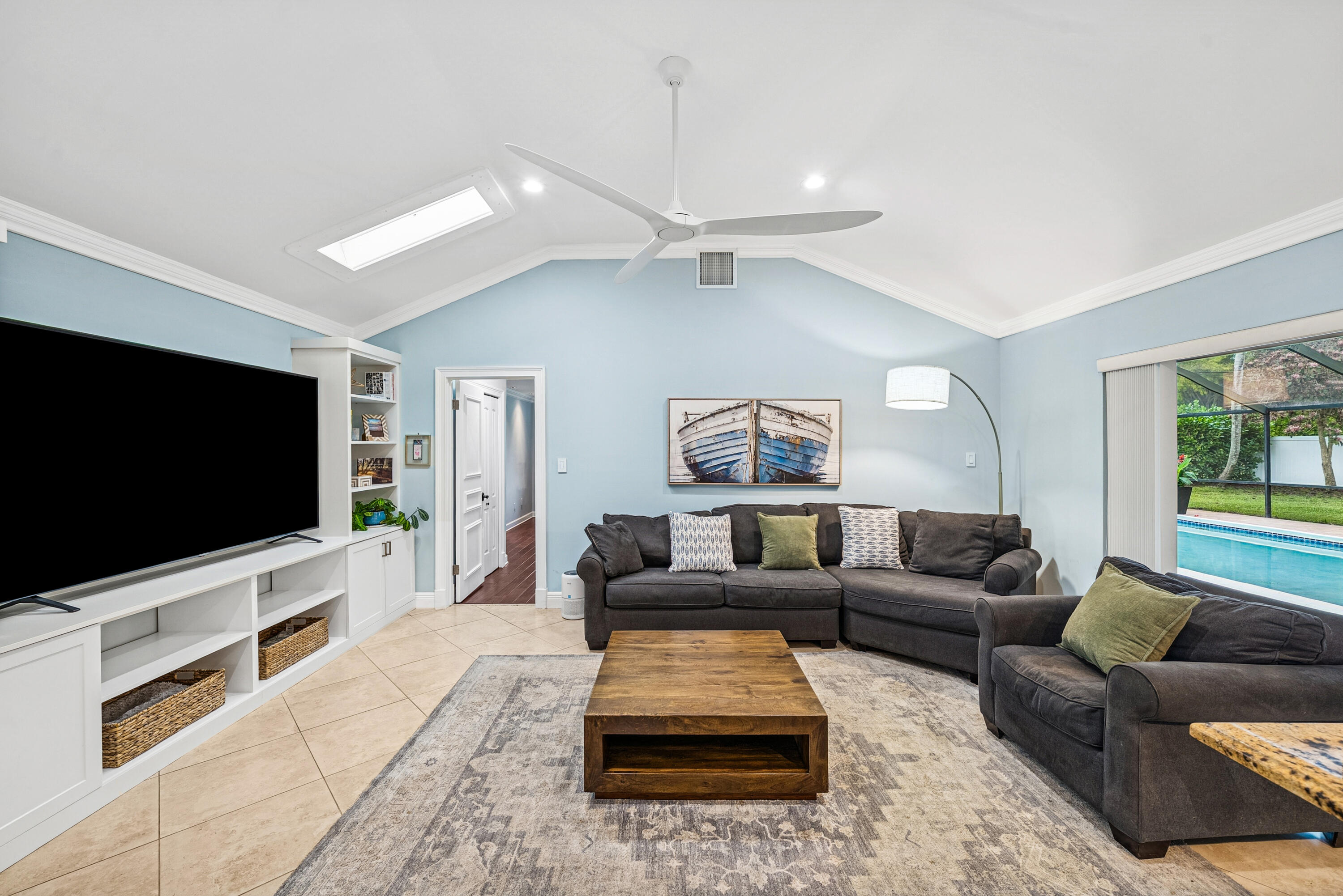 3703 Lowson Boulevard