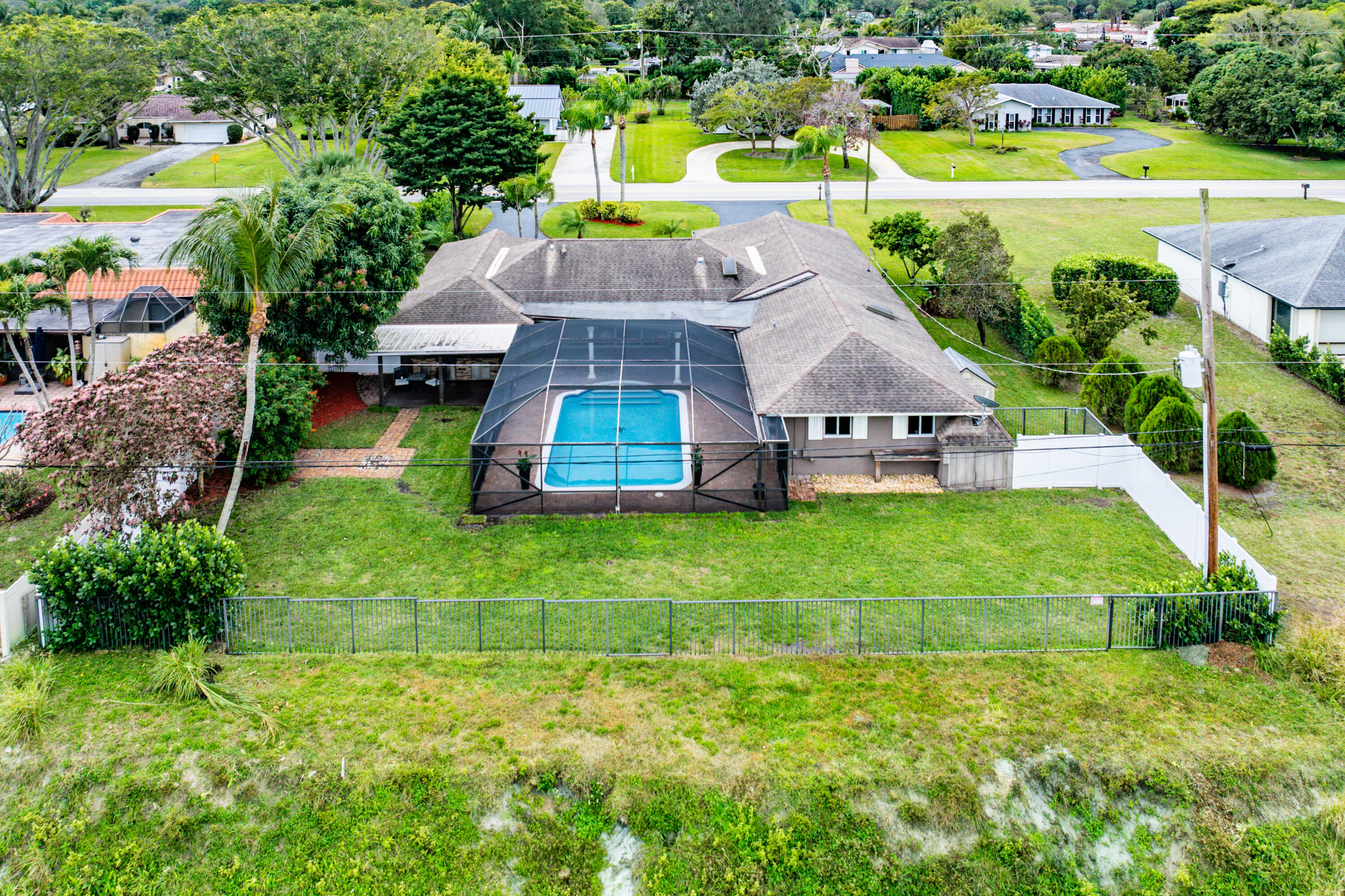 3703 Lowson Boulevard