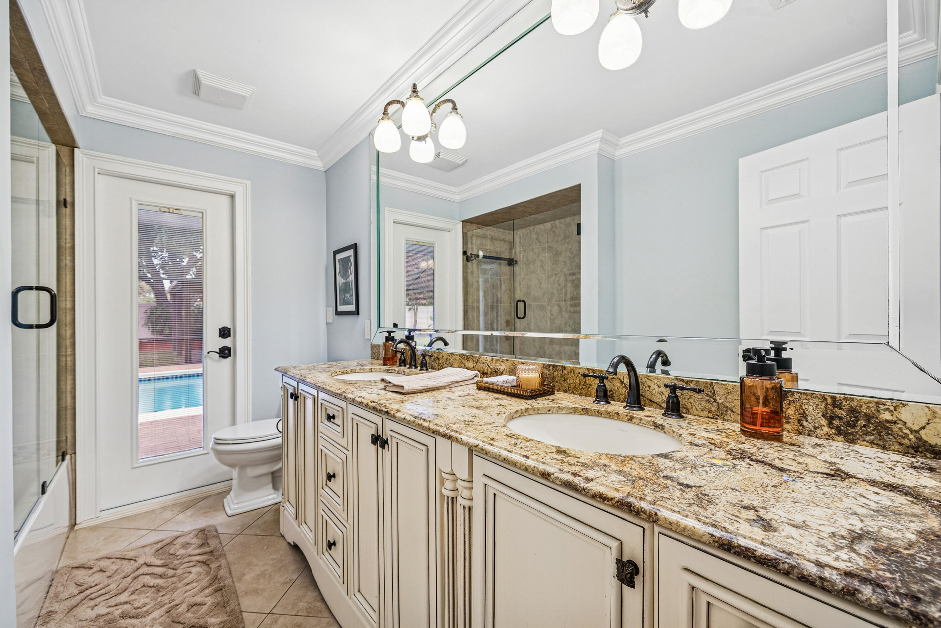 3703 Lowson Boulevard