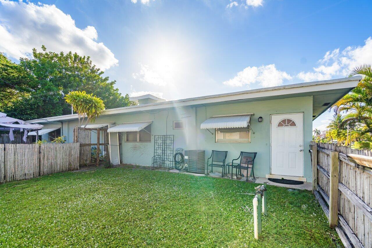 262 SE 9th Avenue B