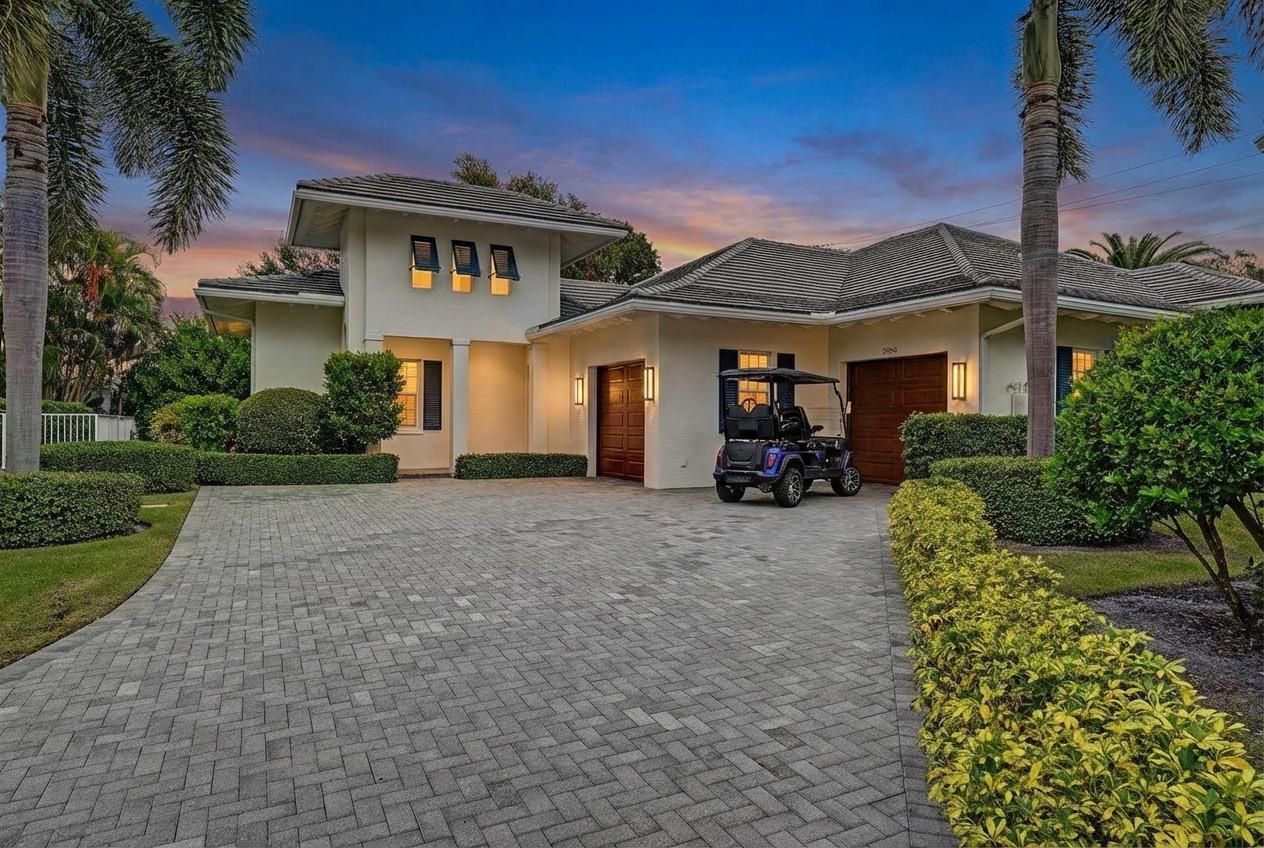 2590 Estates Drive 10