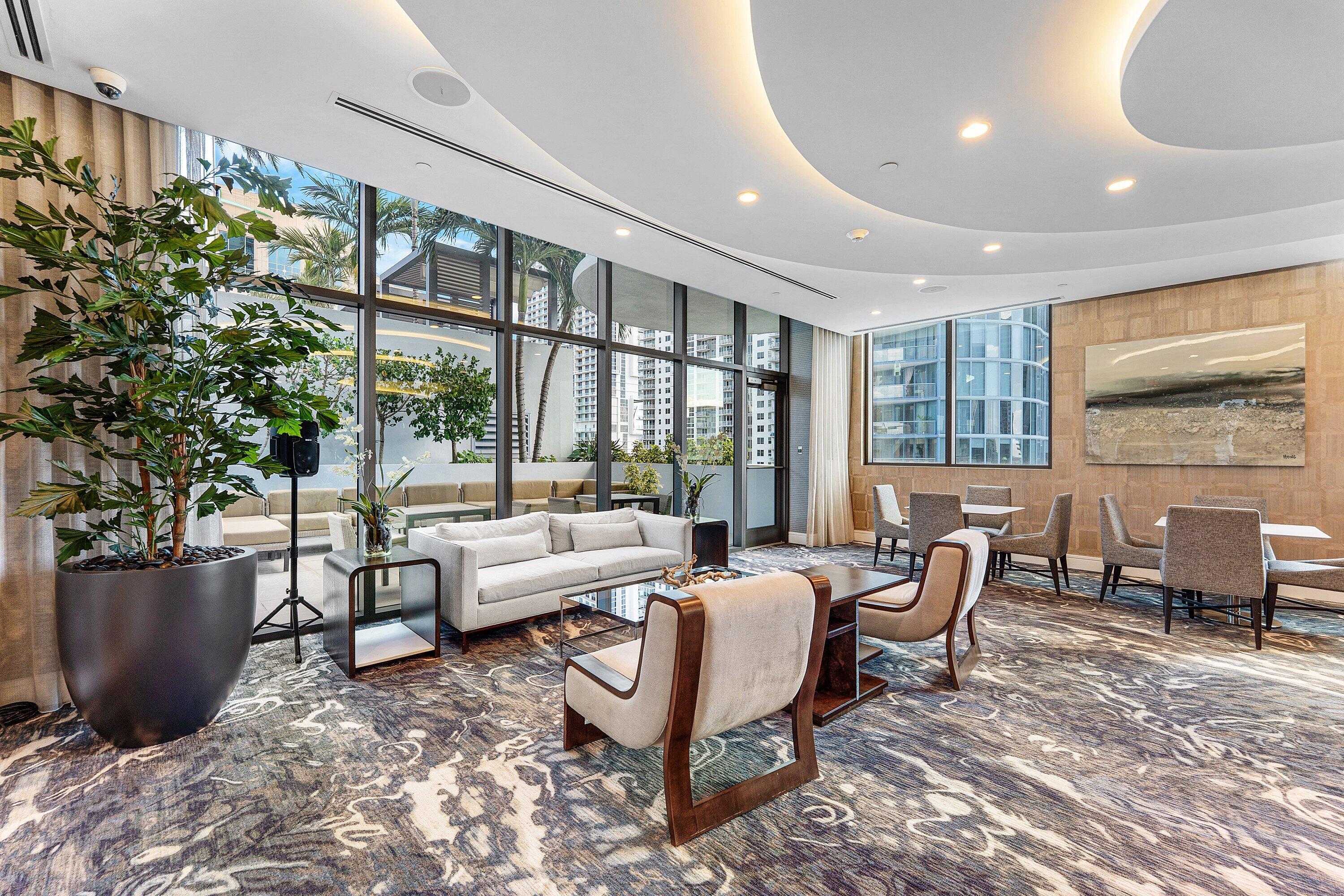 100 E Las Olas Boulevard 3001