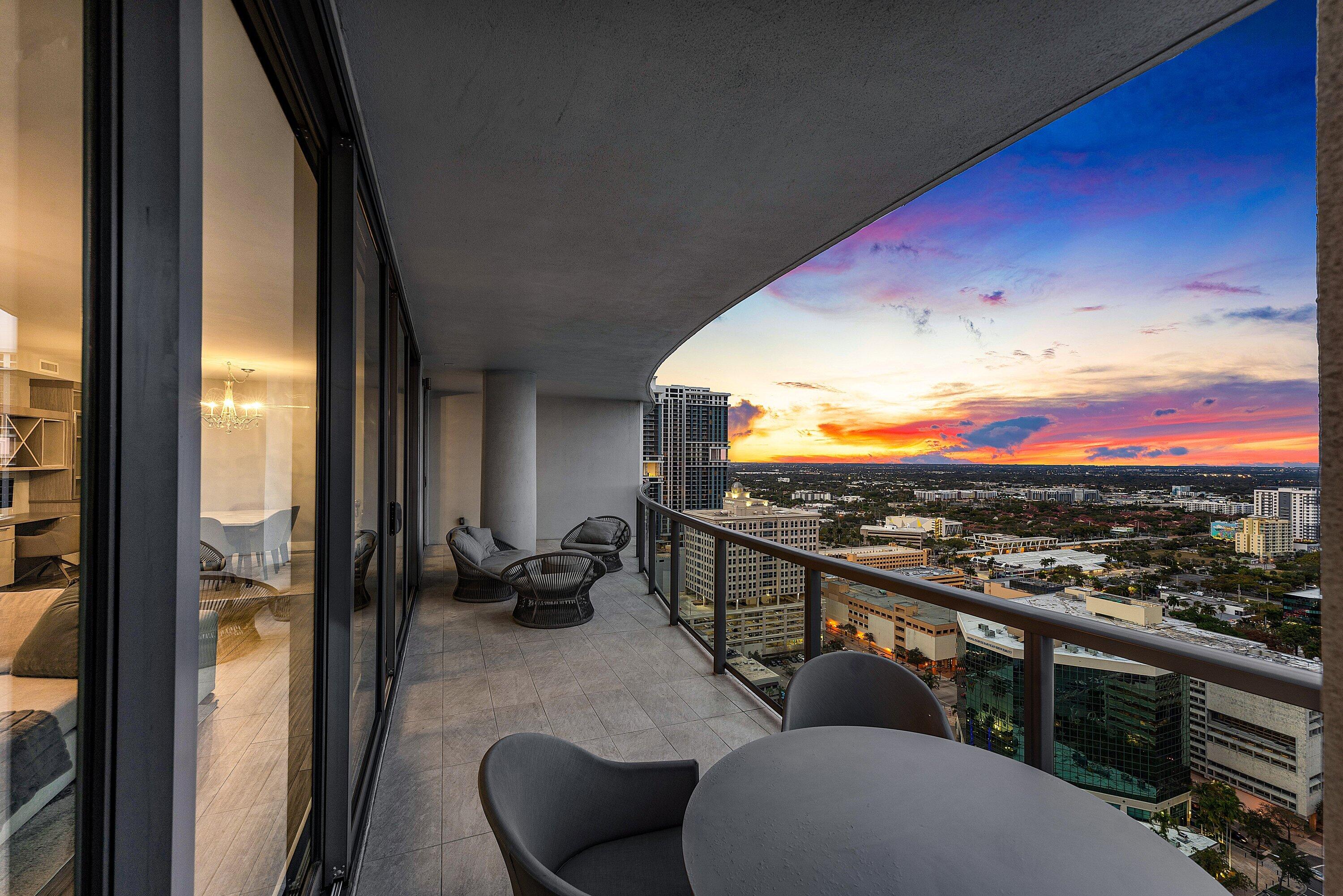 100 E Las Olas Boulevard 3001