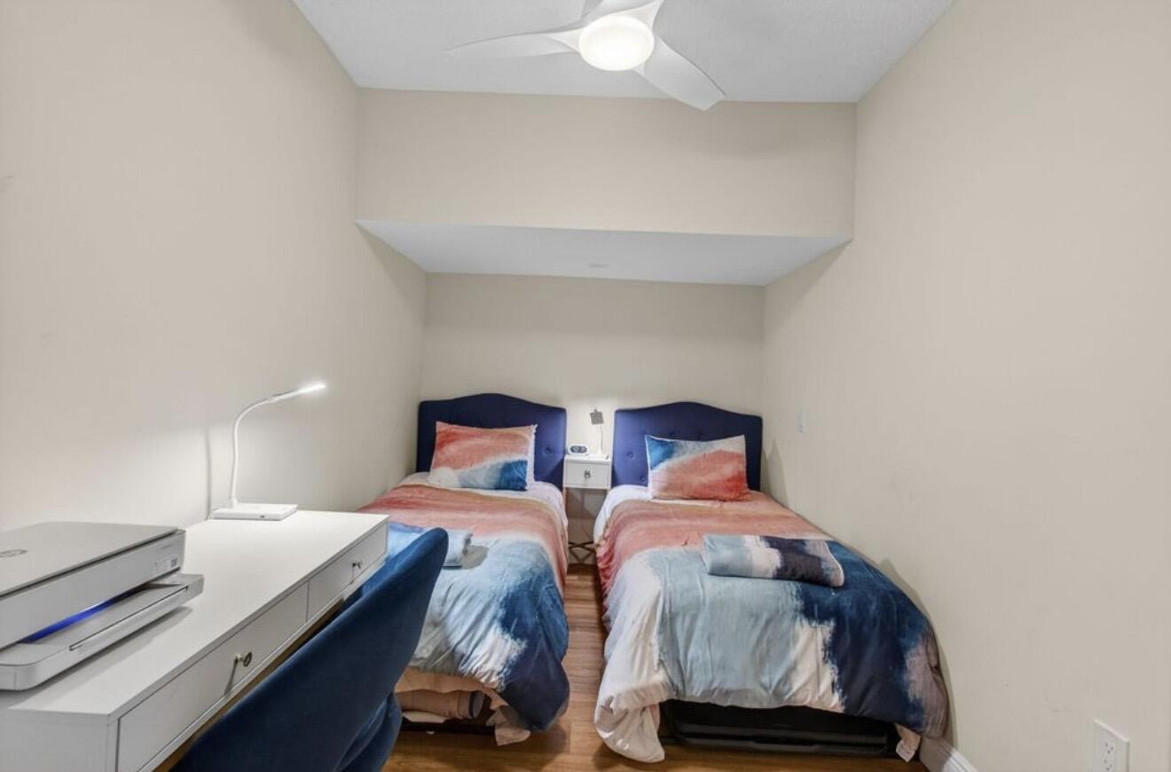 7745 Stanway Place E