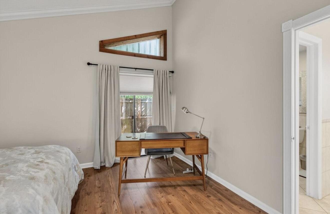 7745 Stanway Place E