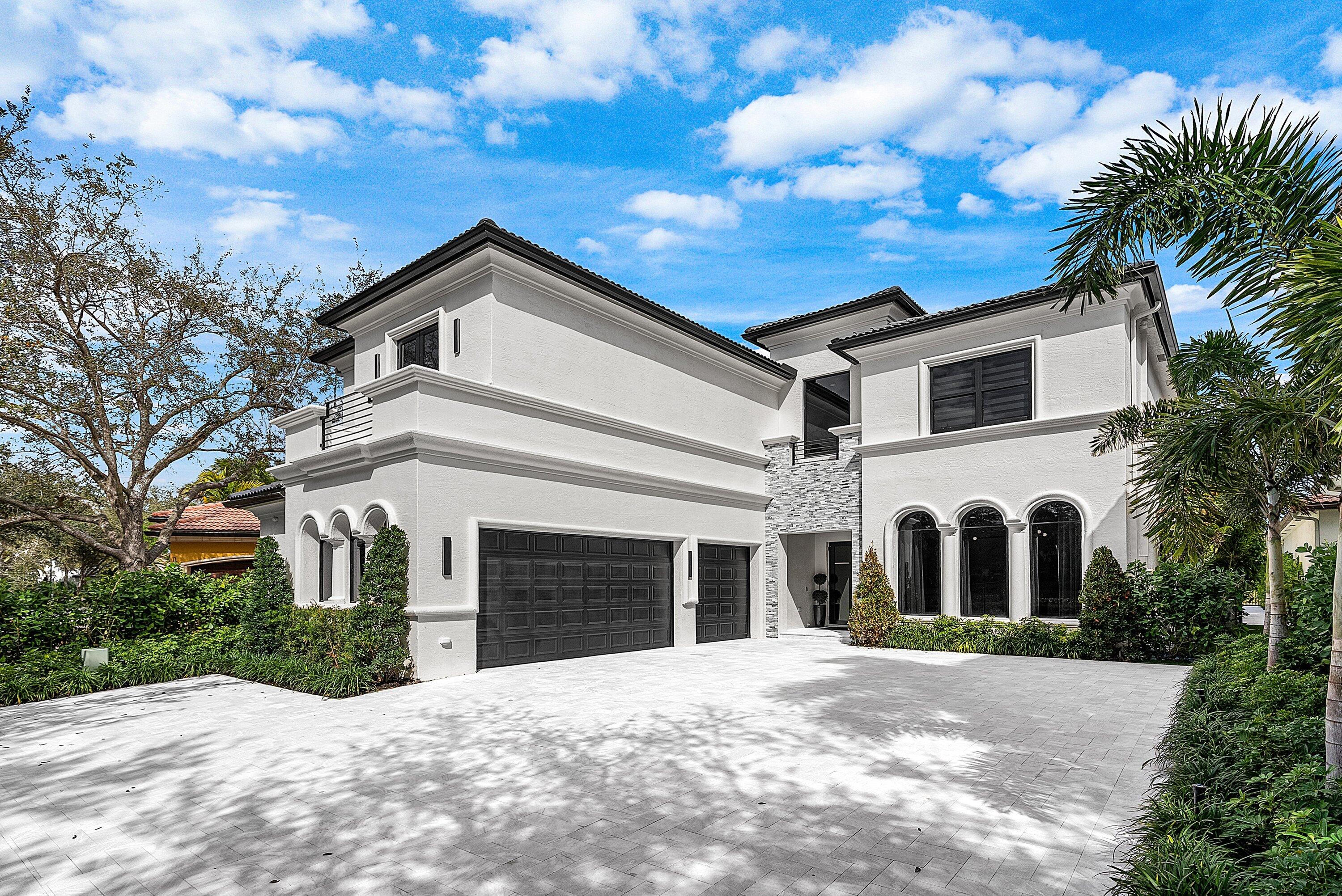 17760 Villa Club Way
