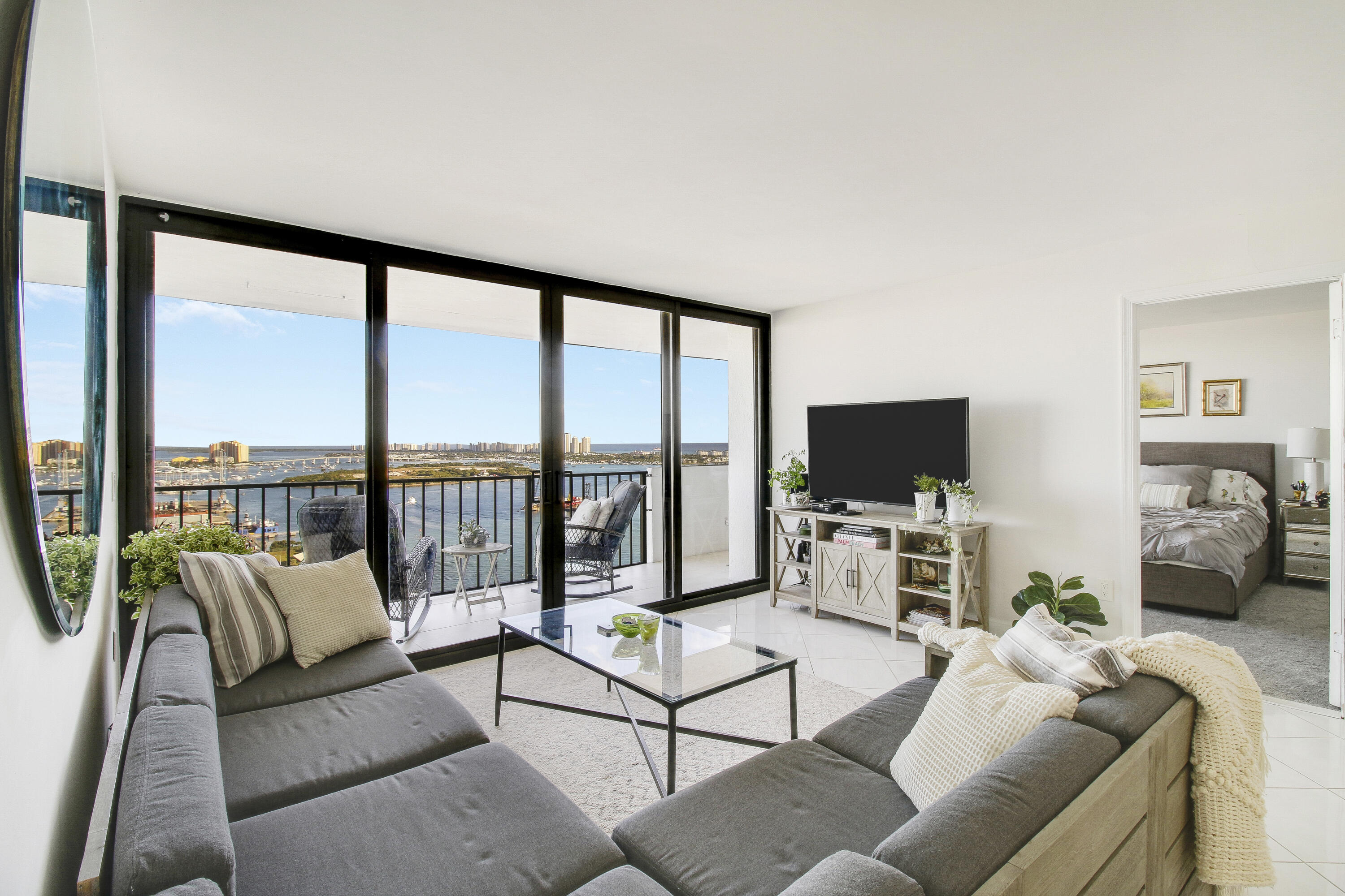 5600 N Flagler Drive Ph107