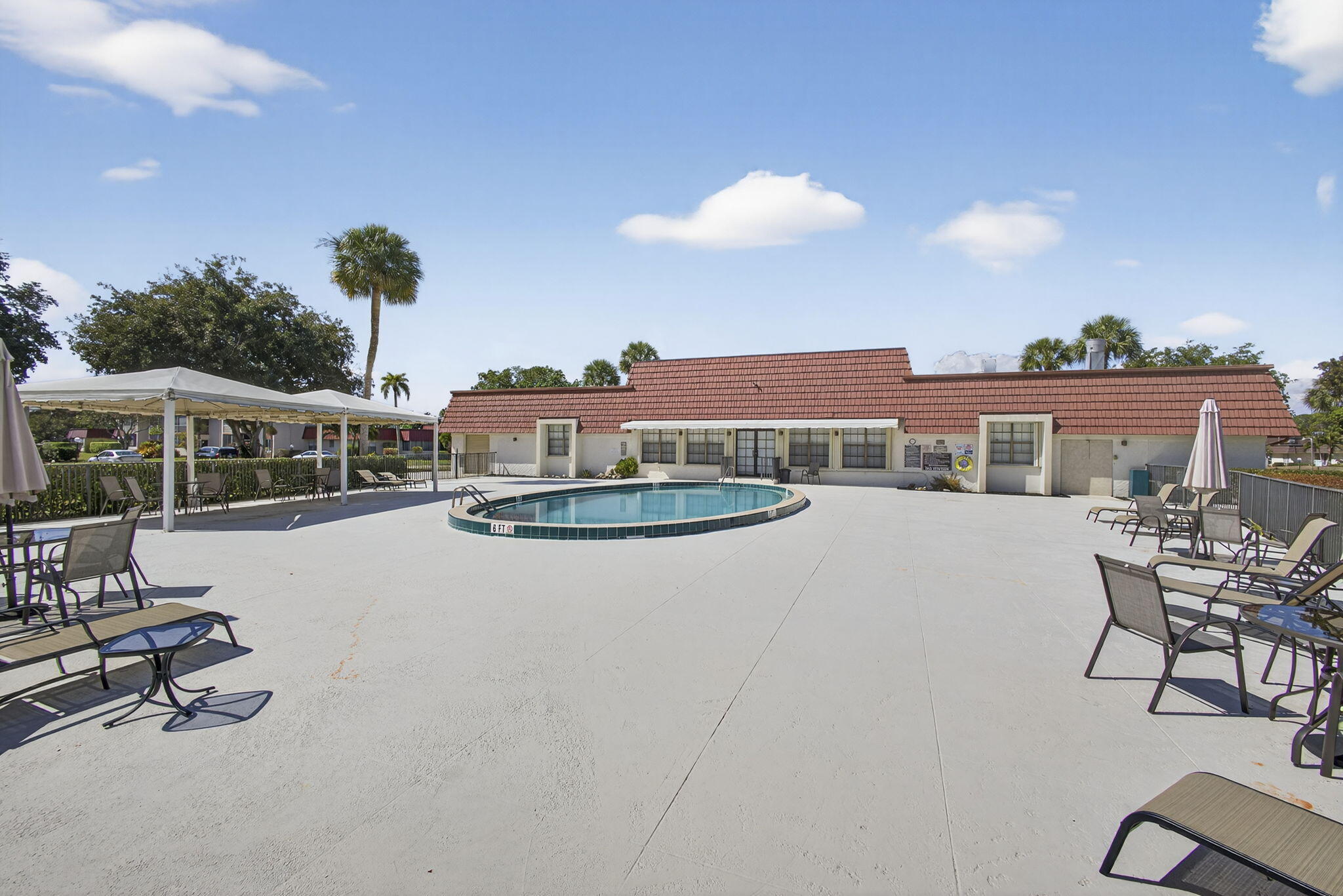 12020 W Greenway Drive 102
