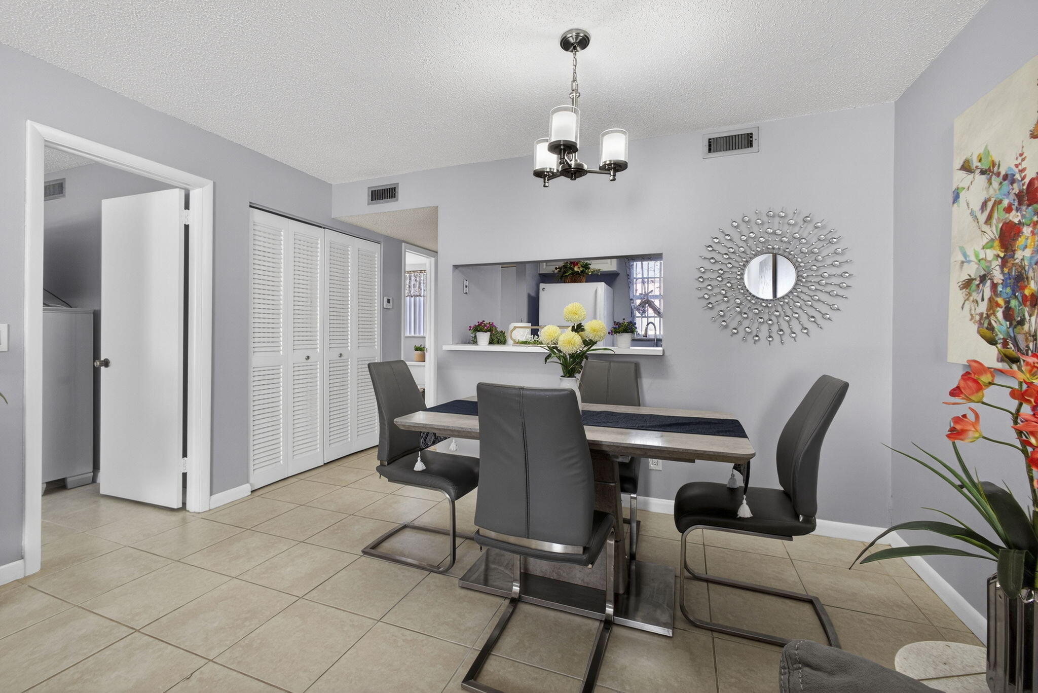 12020 W Greenway Drive 102