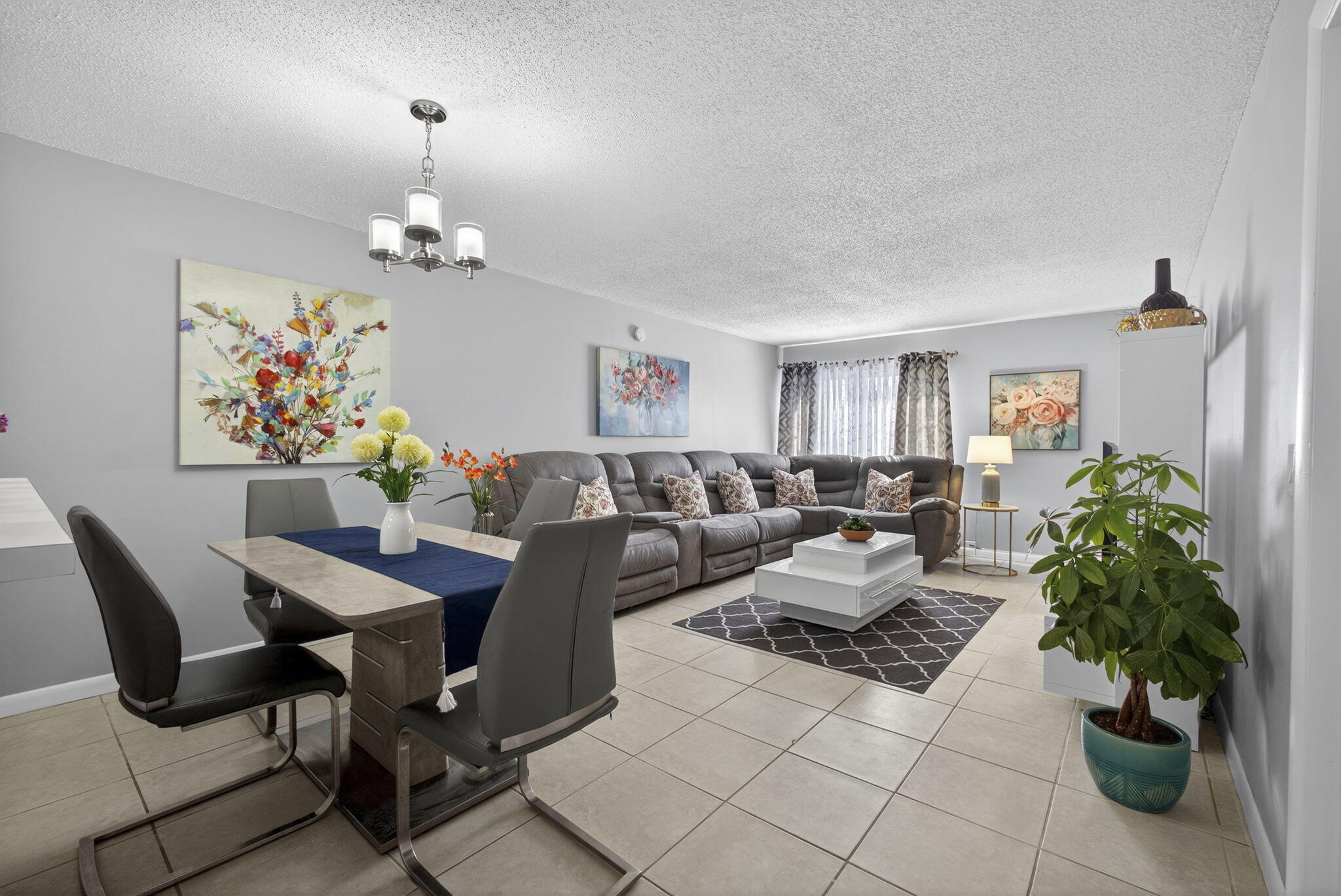 12020 W Greenway Drive 102