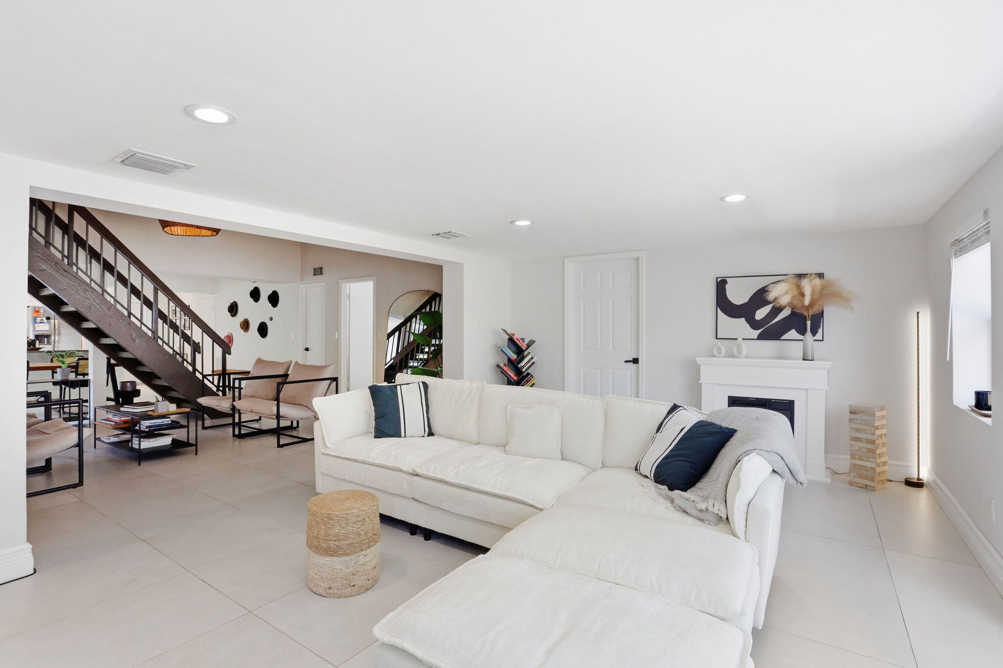 2522 Bessie Street